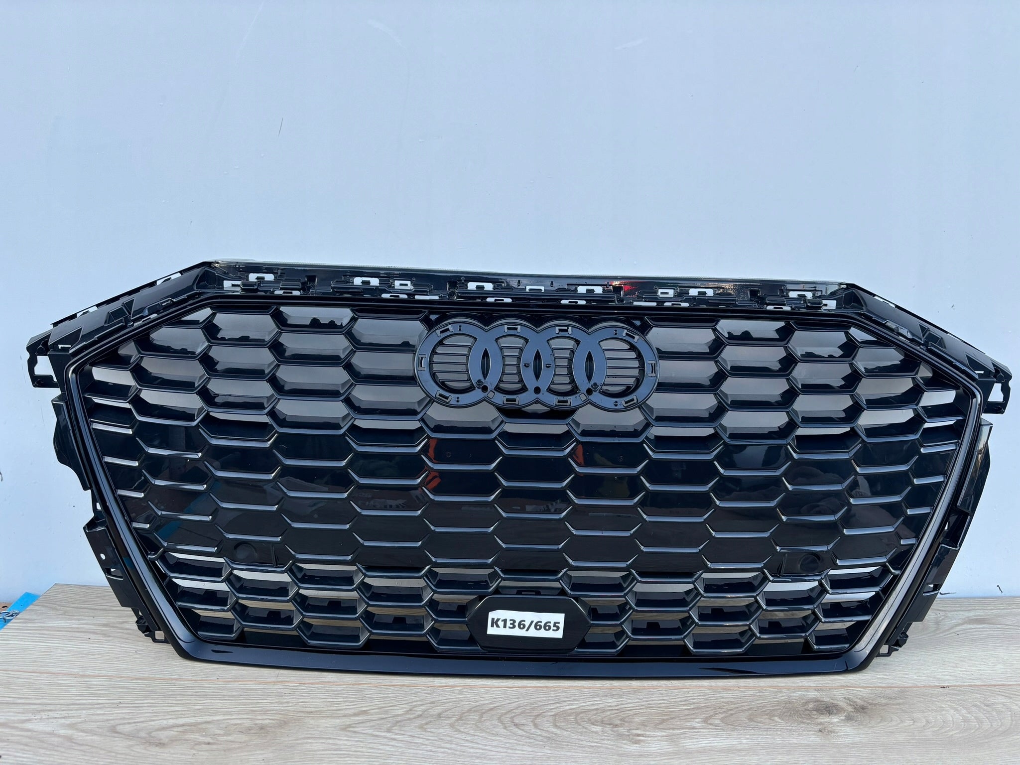 Kühlergrill Audi A3 8Y AM FRONTGRILL 8Y0853651B Kühlergitter