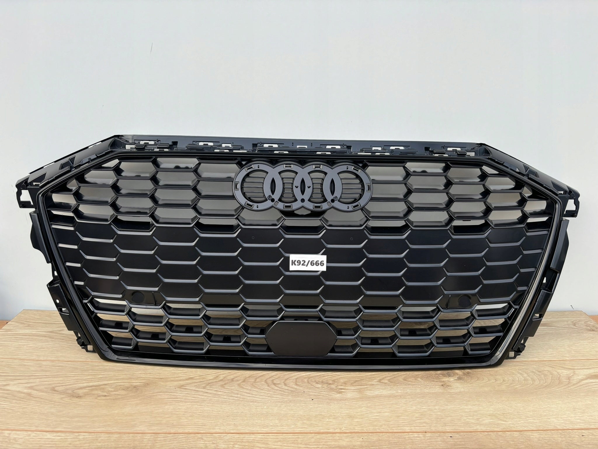  Kühlergrill Audi A3 8Y FRONTGRILL 8Y0853651BK Kühlergitter product image