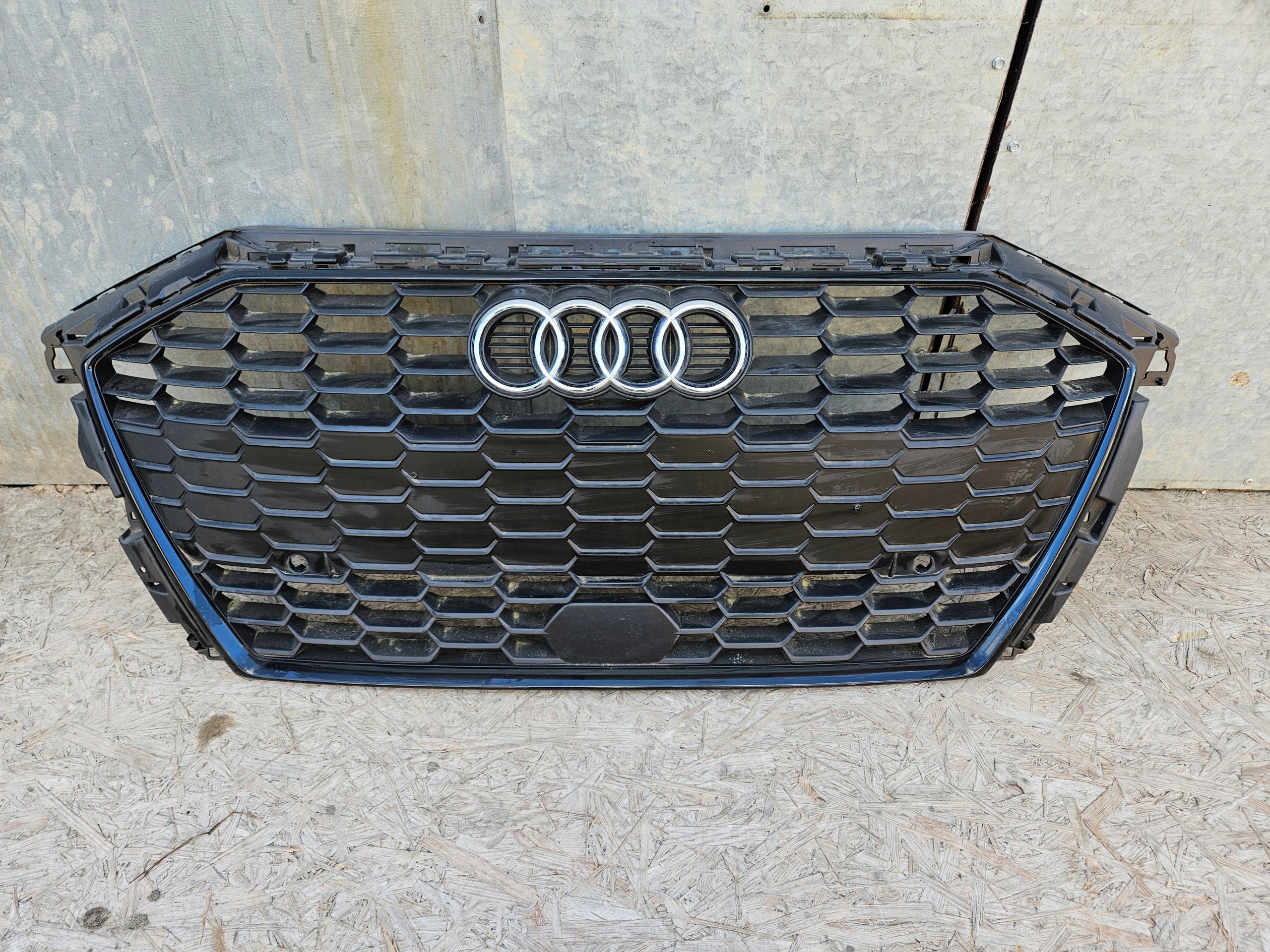  Radiator grille Audi A3 8Y0 FRONT GRILL 8Y0853651B8 Radiator grille  product image