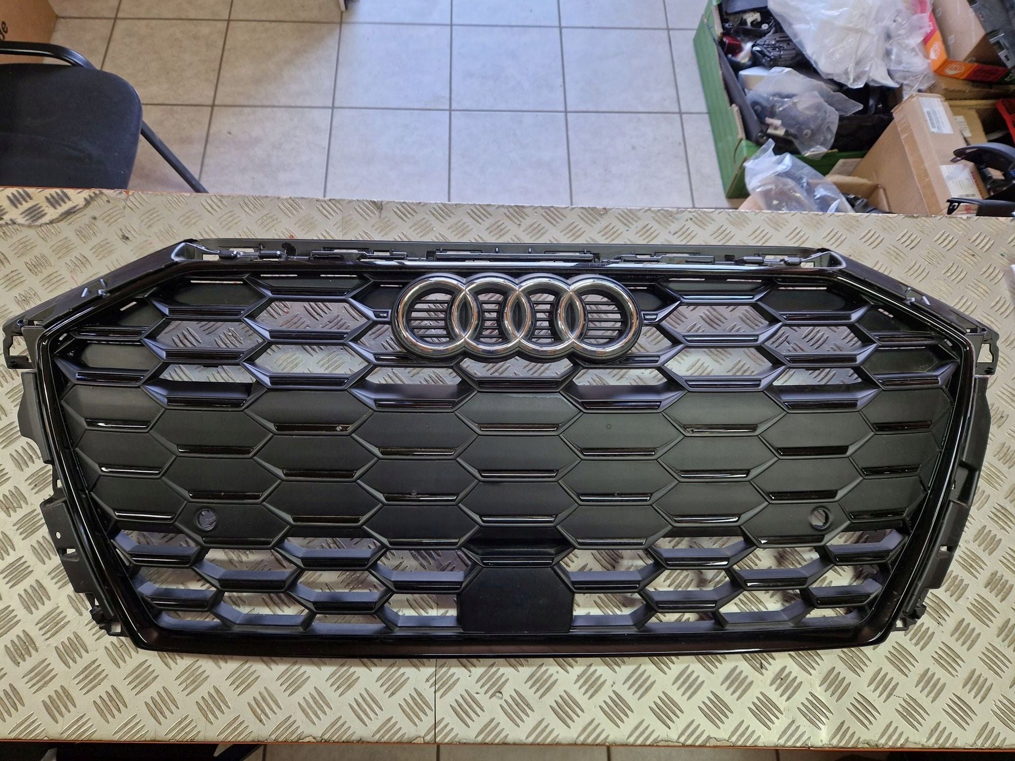  Kühlergrill Audi A3 8Y0 FRONTGRILL 8Y0853651B Kühlergitter product image