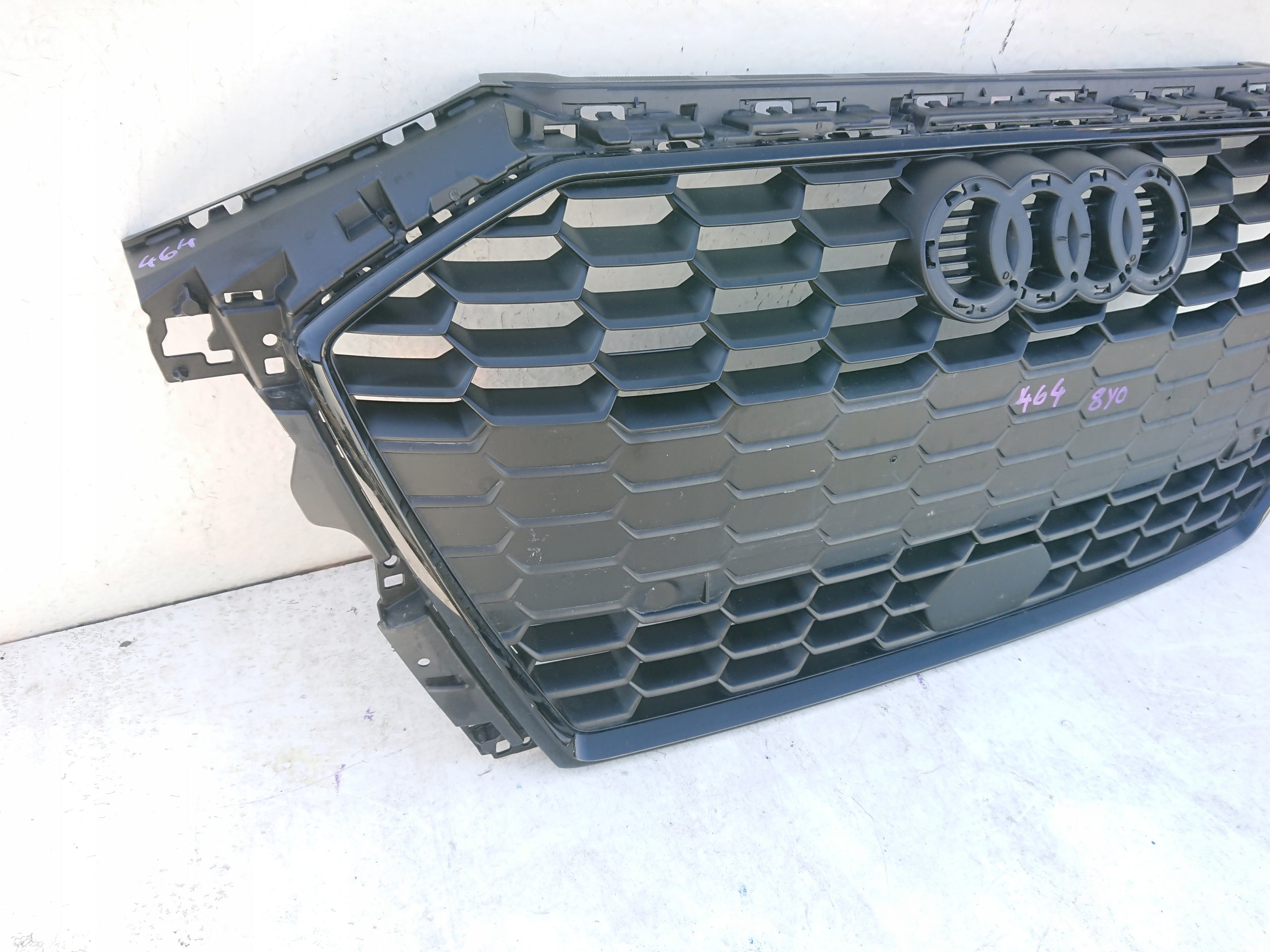 Kühlergrill Audi A3 8Y0 FRONTGRILL 8y0853651bk Kühlergitter