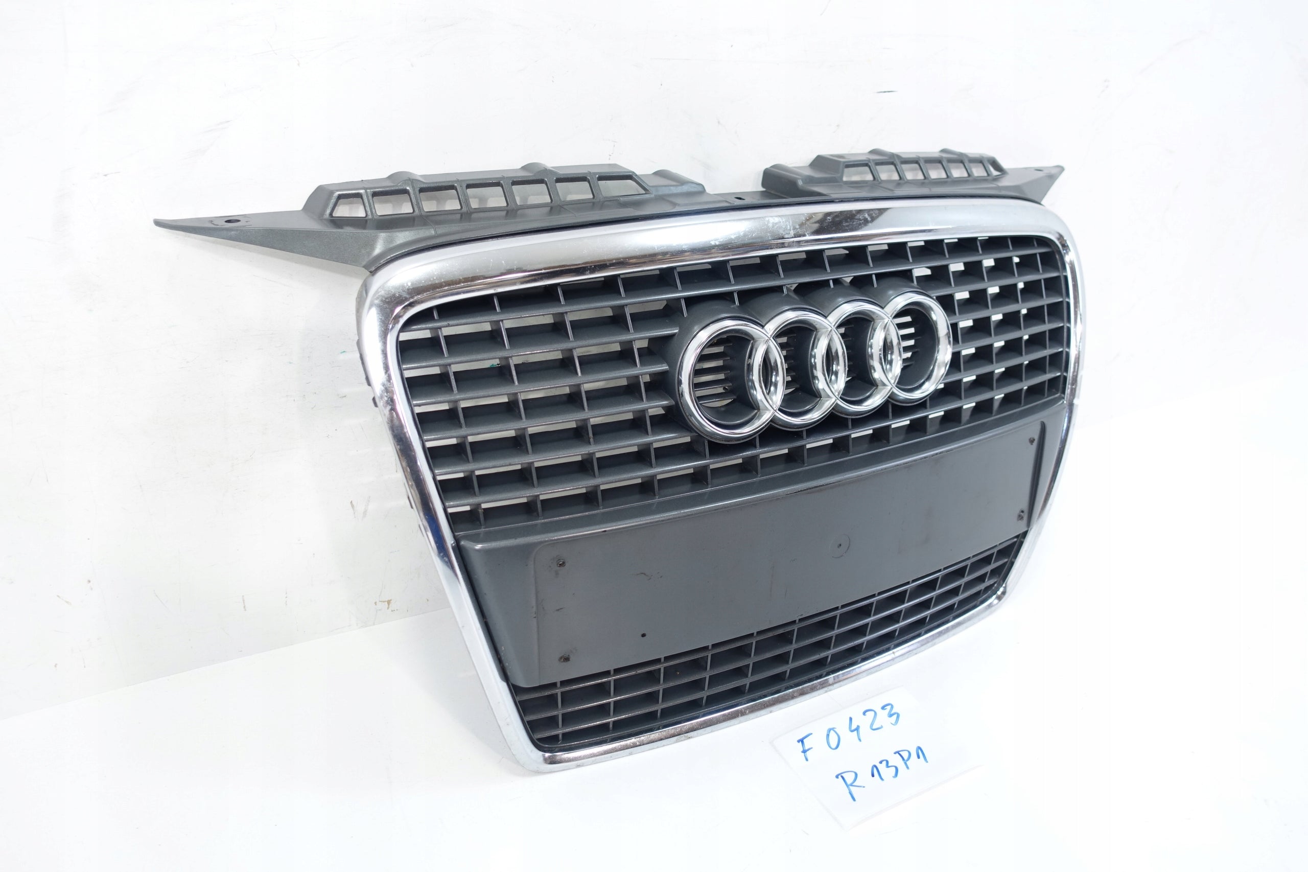 Kühlergrill Audi A3 8P FRONTGRILL 8P4853651AU Kühlergitter