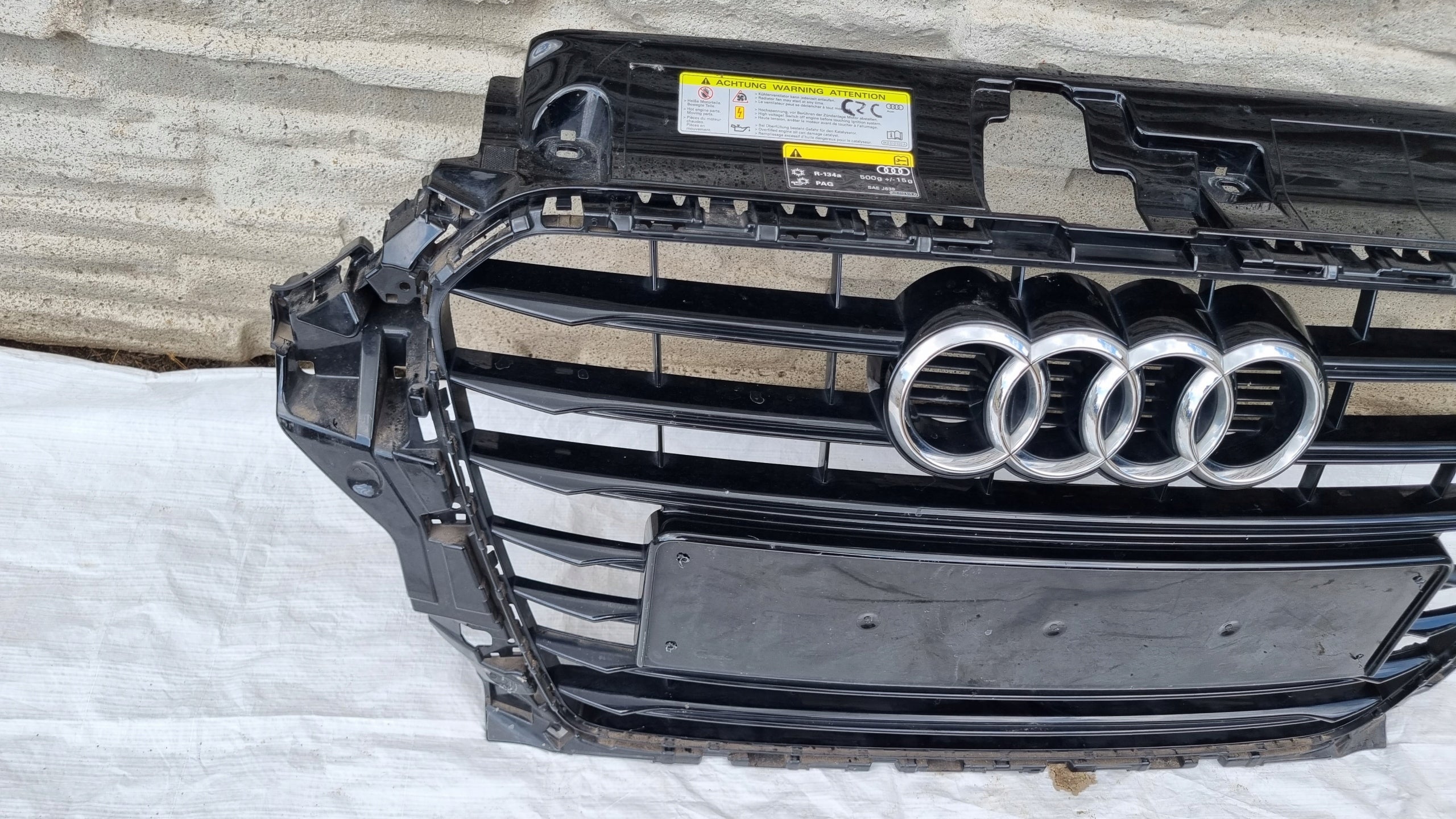 Kühlergrill Audi A3 8V5 FRONTGRILL 8V5853651 Kühlergitter