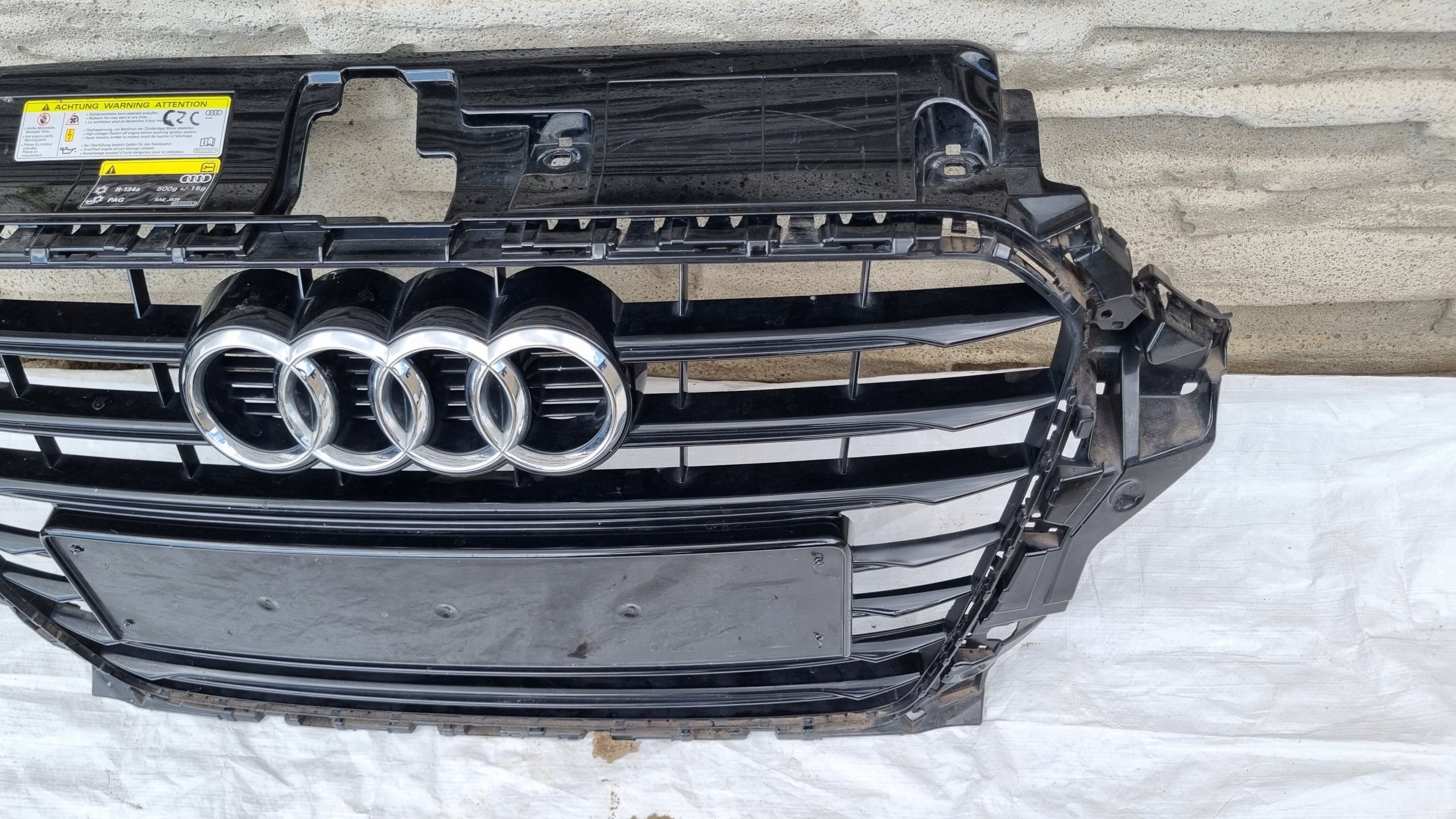 Kühlergrill Audi A3 8V5 FRONTGRILL 8V5853651 Kühlergitter