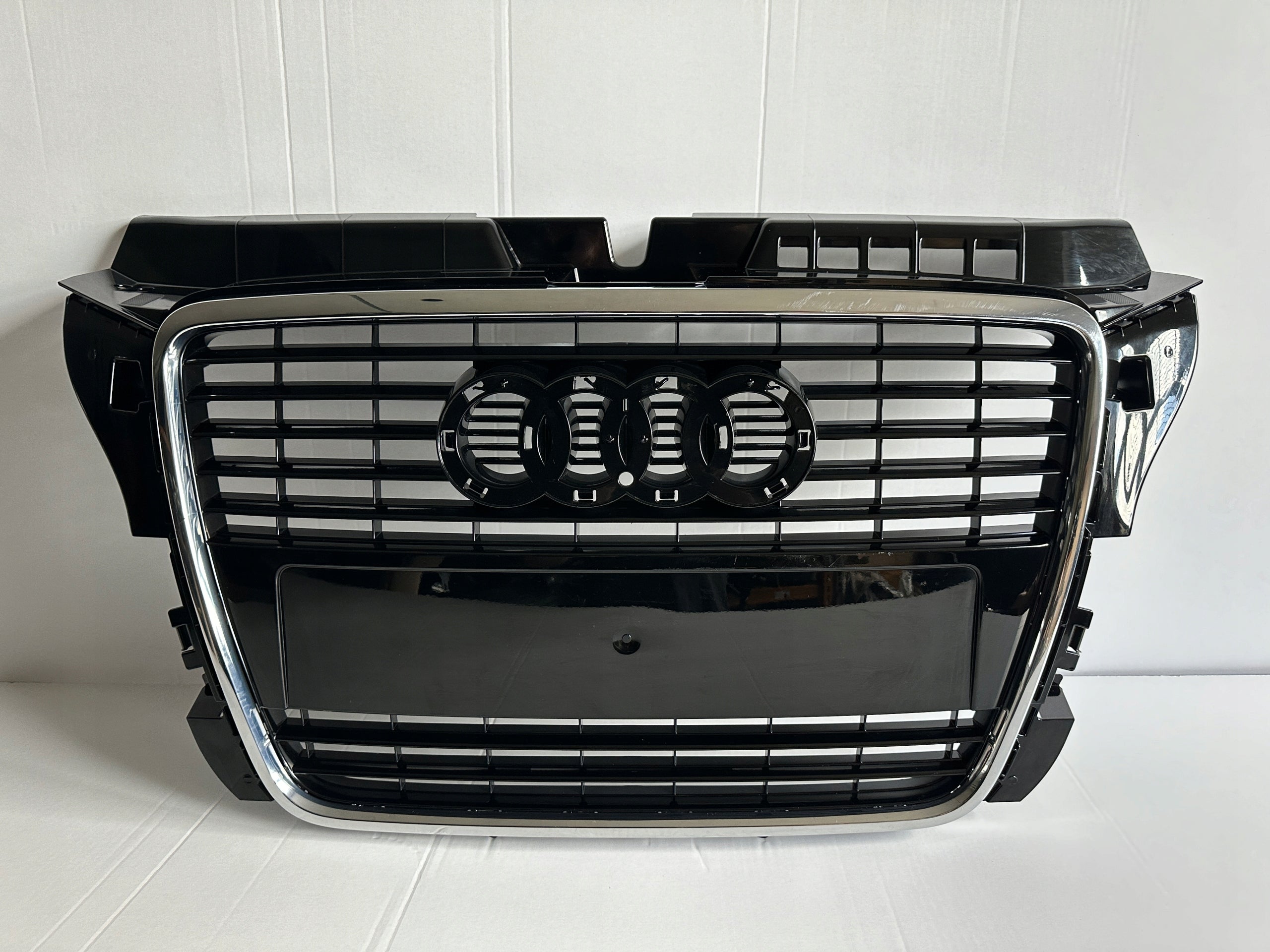 Kühlergrill Audi A3 8P0 FRONTGRILL 8P0853651MA Kühlergitter