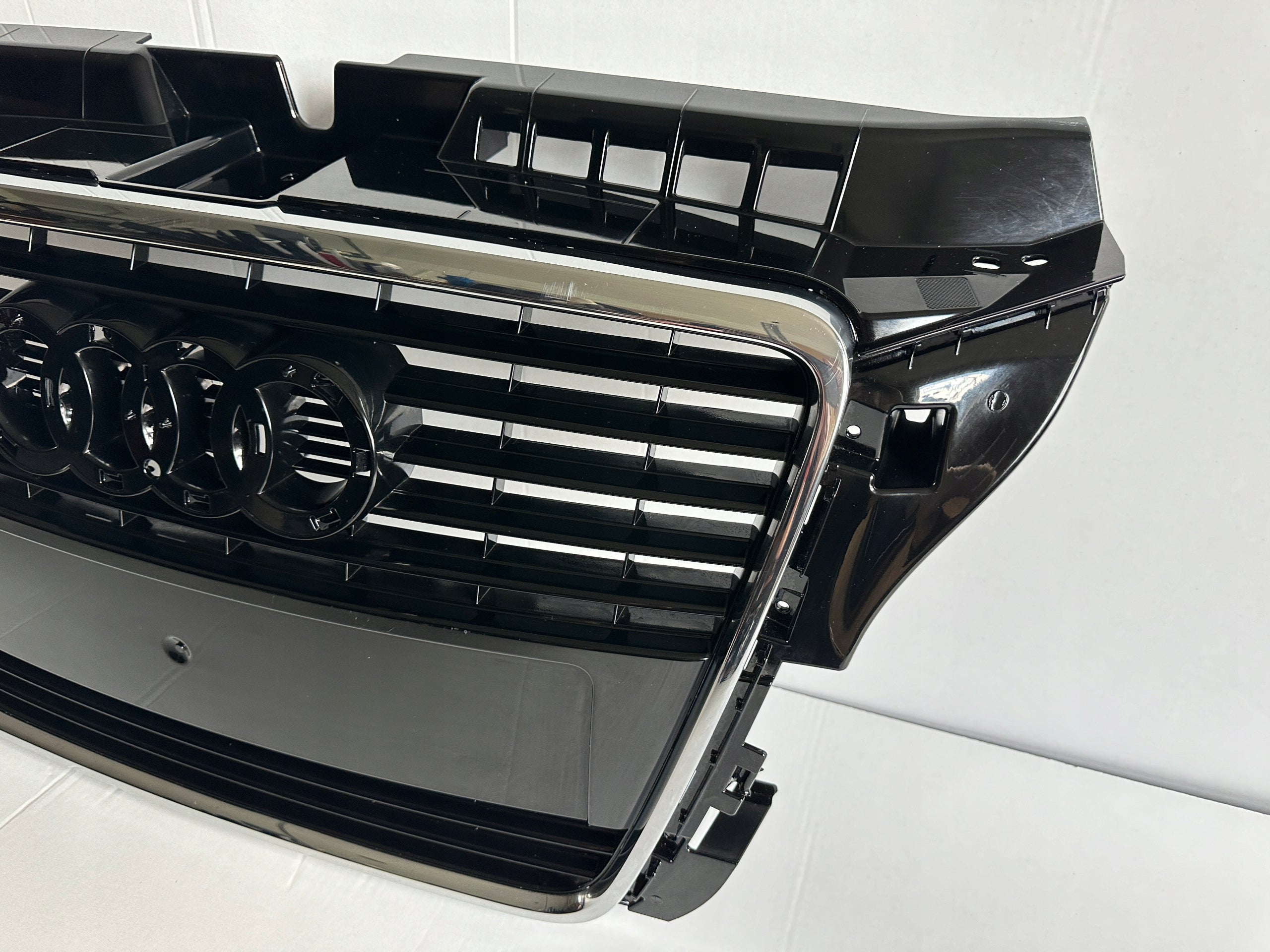 Kühlergrill Audi A3 8P0 FRONTGRILL 8P0853651MA Kühlergitter