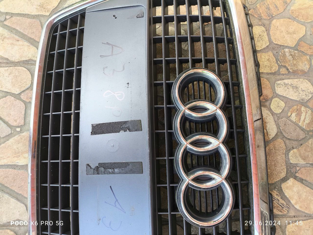 Kühlergrill Audi A3 8P FRONTGRILL 8P4853651R8 Kühlergitter