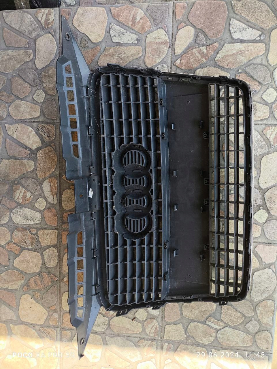 Kühlergrill Audi A3 8P FRONTGRILL 8P4853651R8 Kühlergitter