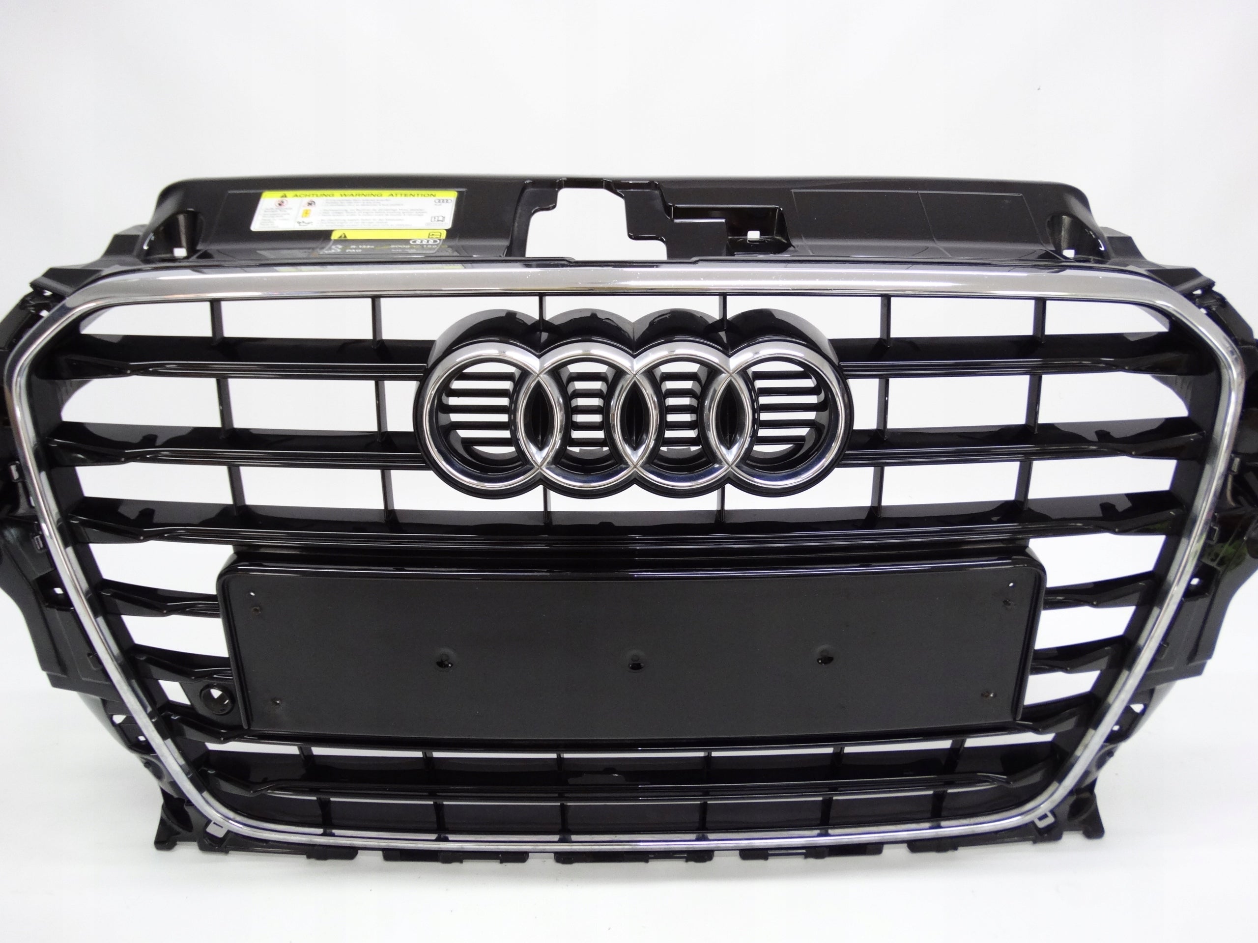 Kühlergrill Audi A3 8V FRONTGRILL 8V3853651 Kühlergitter