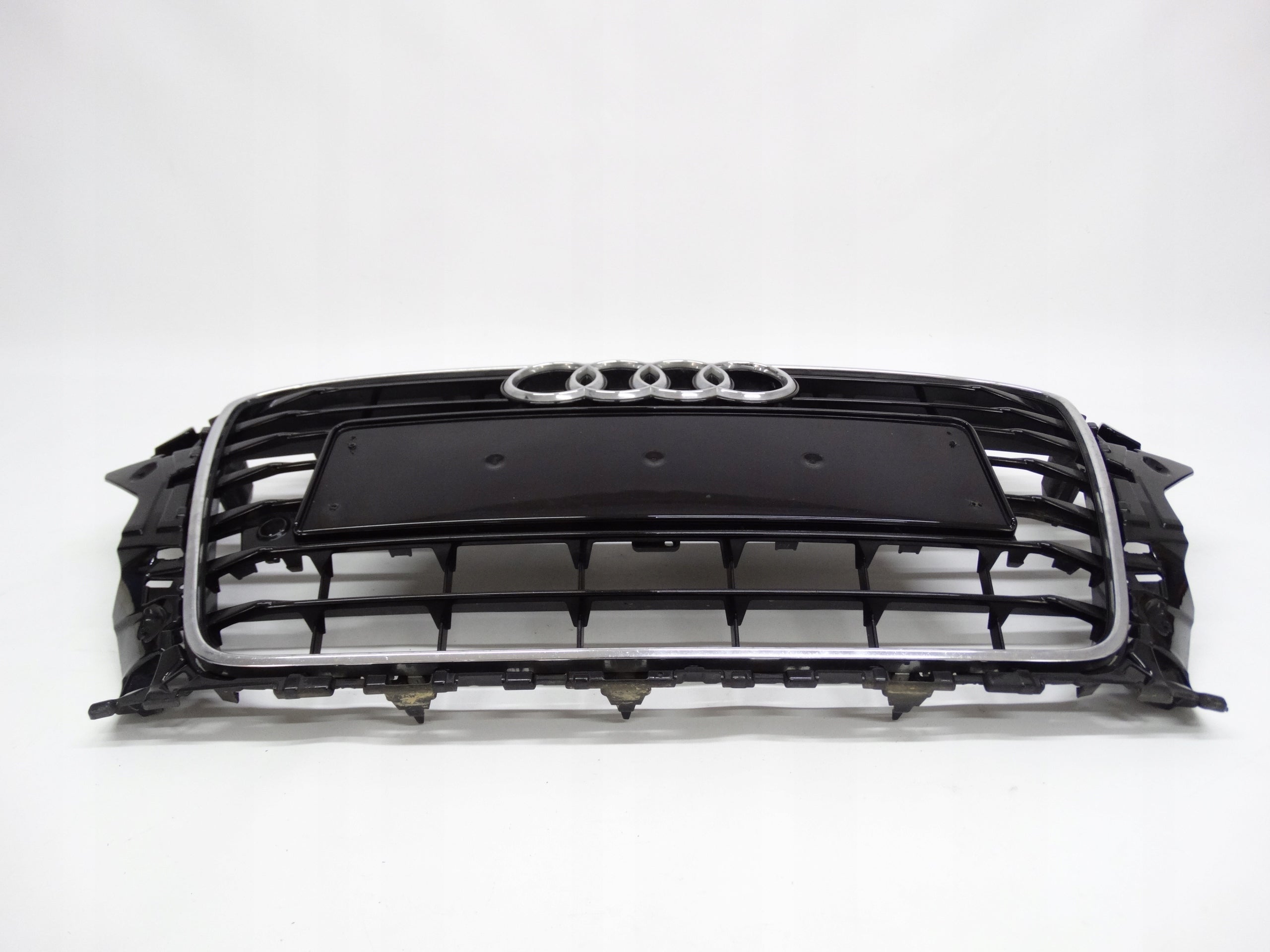 Kühlergrill Audi A3 8V FRONTGRILL 8V3853651 Kühlergitter