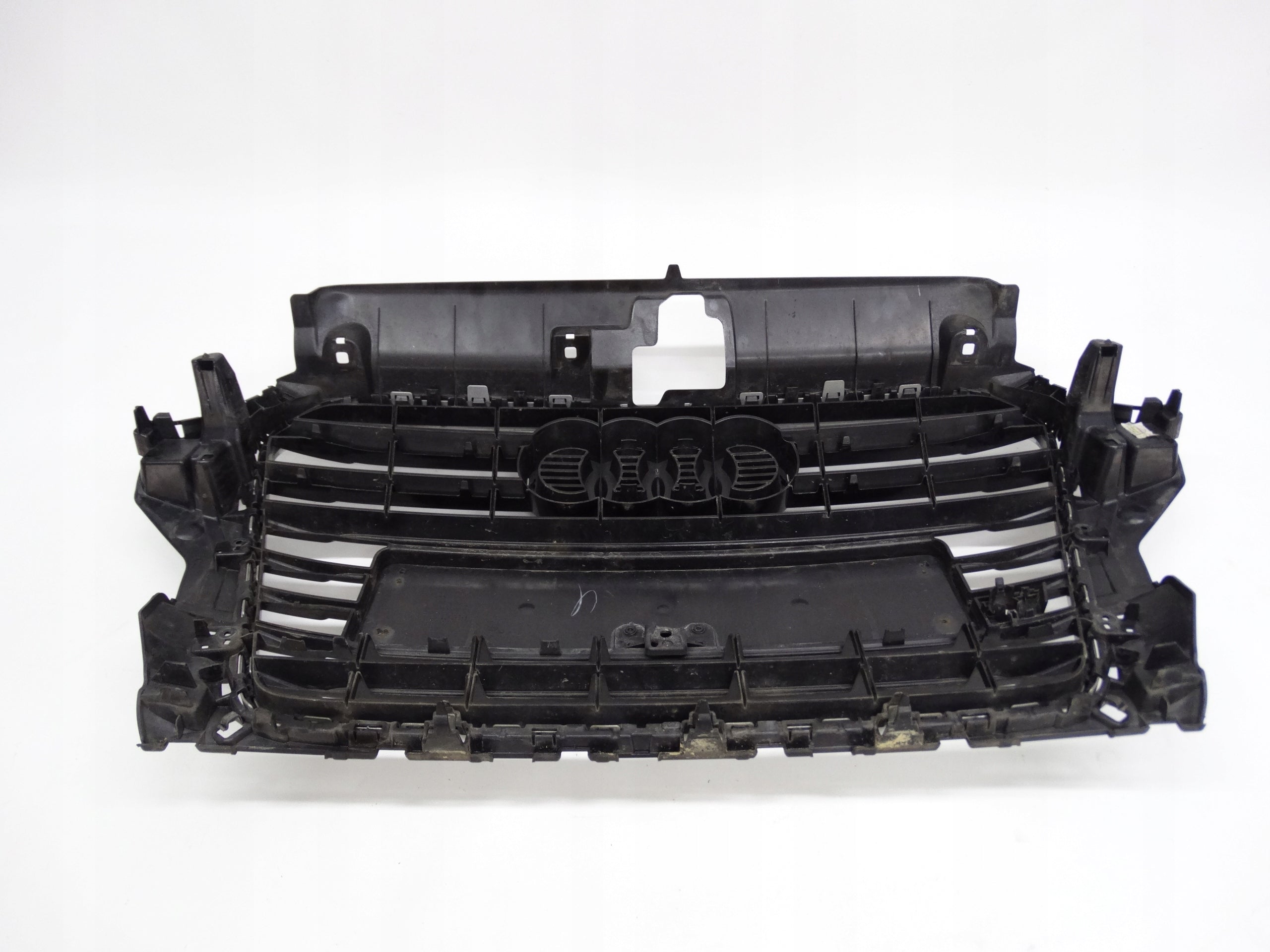 Kühlergrill Audi A3 8V FRONTGRILL 8V3853651 Kühlergitter