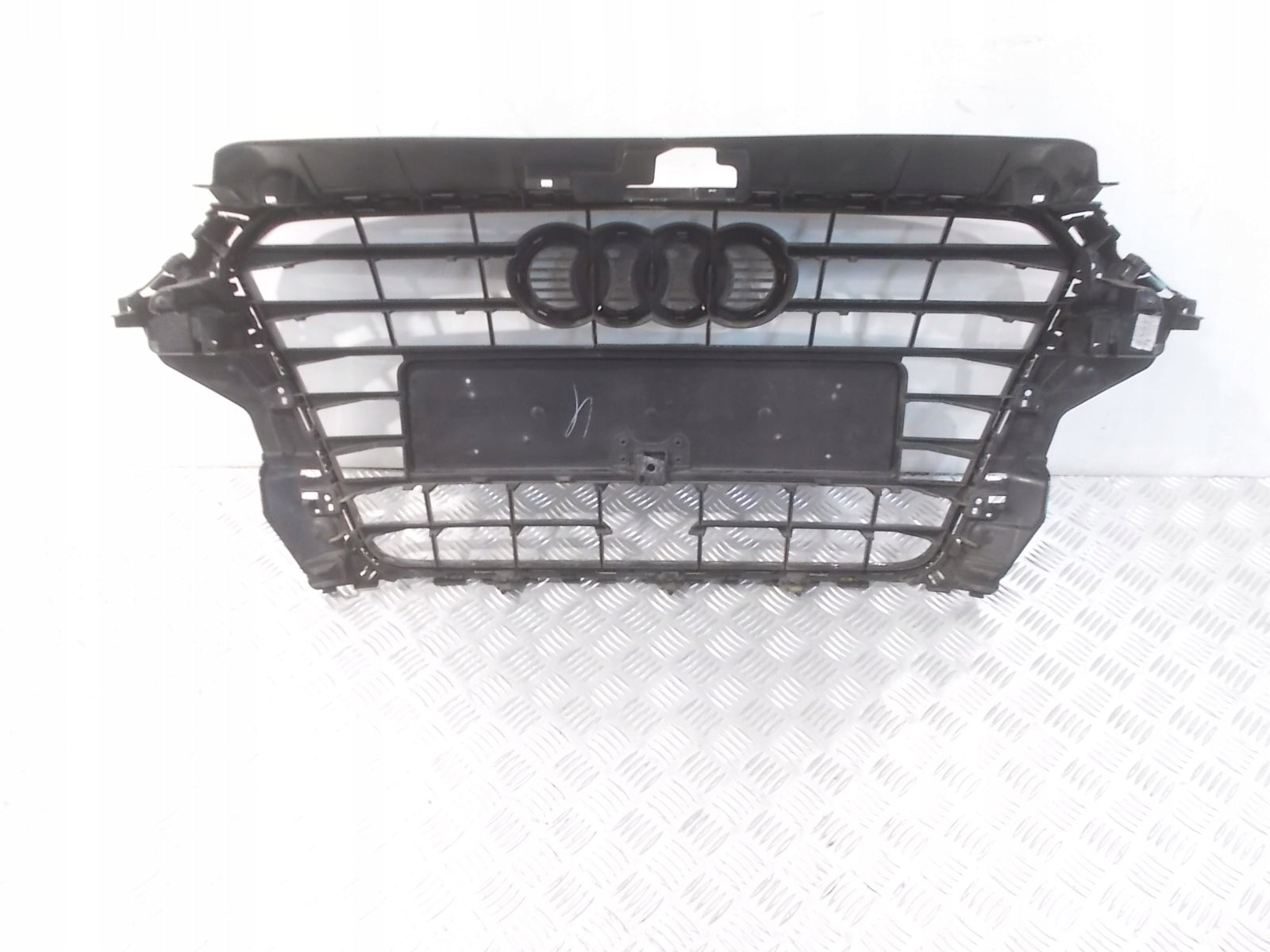 Kühlergrill Audi A3 8V FRONTGRILL 8V3853651Aa Kühlergitter