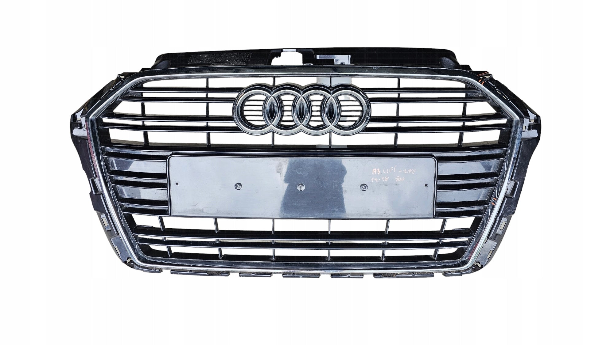 Kühlergrill Audi A3 FRONTGRILL 8V3853651AA Kühlergitter