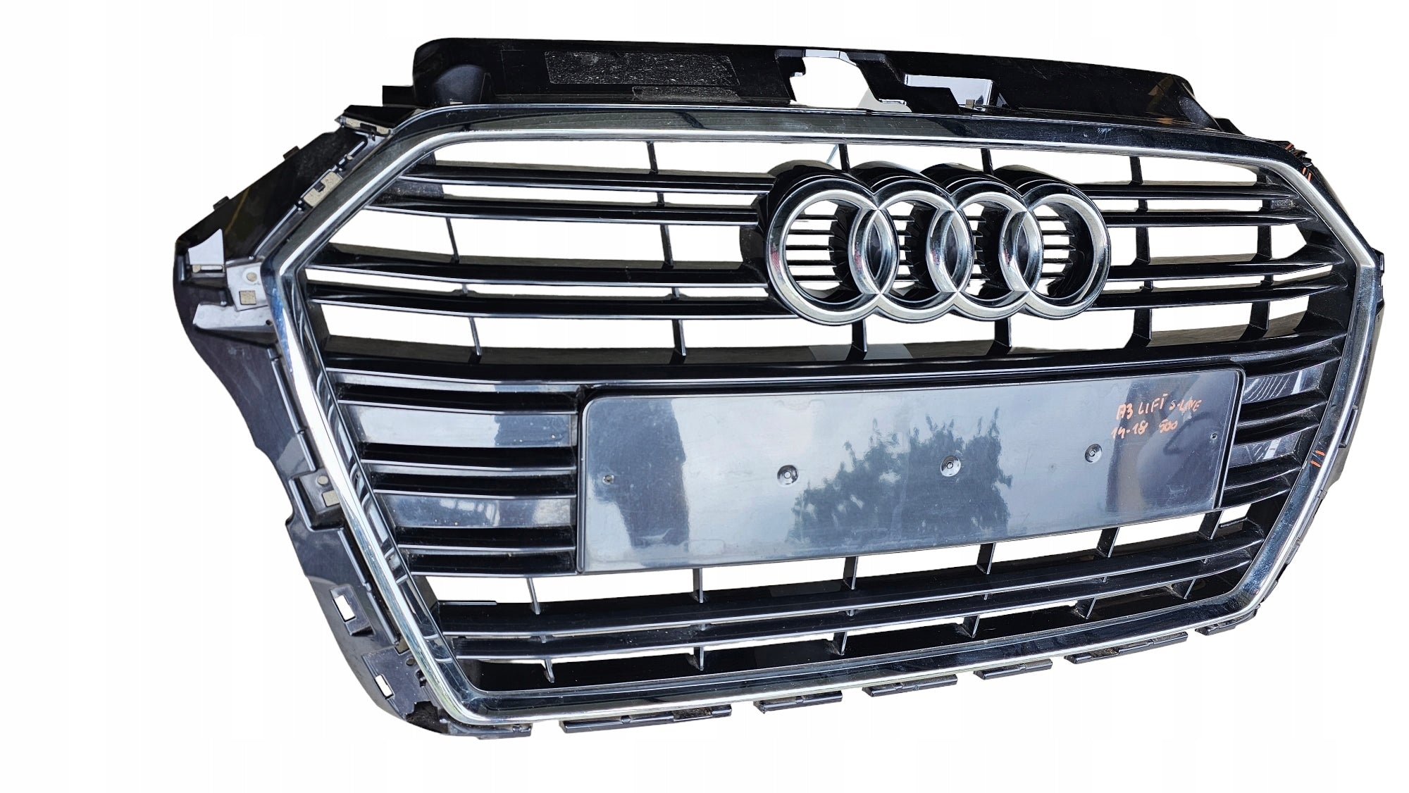 Kühlergrill Audi A3 FRONTGRILL 8V3853651AA Kühlergitter