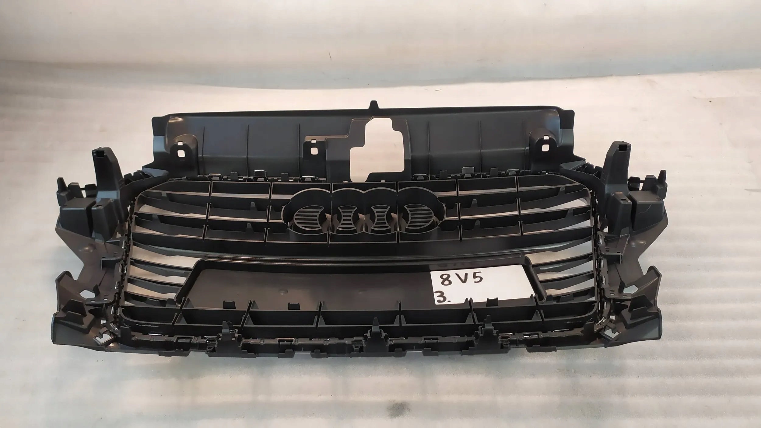 Kühlergrill Audi A3 8V FRONTGRILL 8V58536518V Kühlergitter