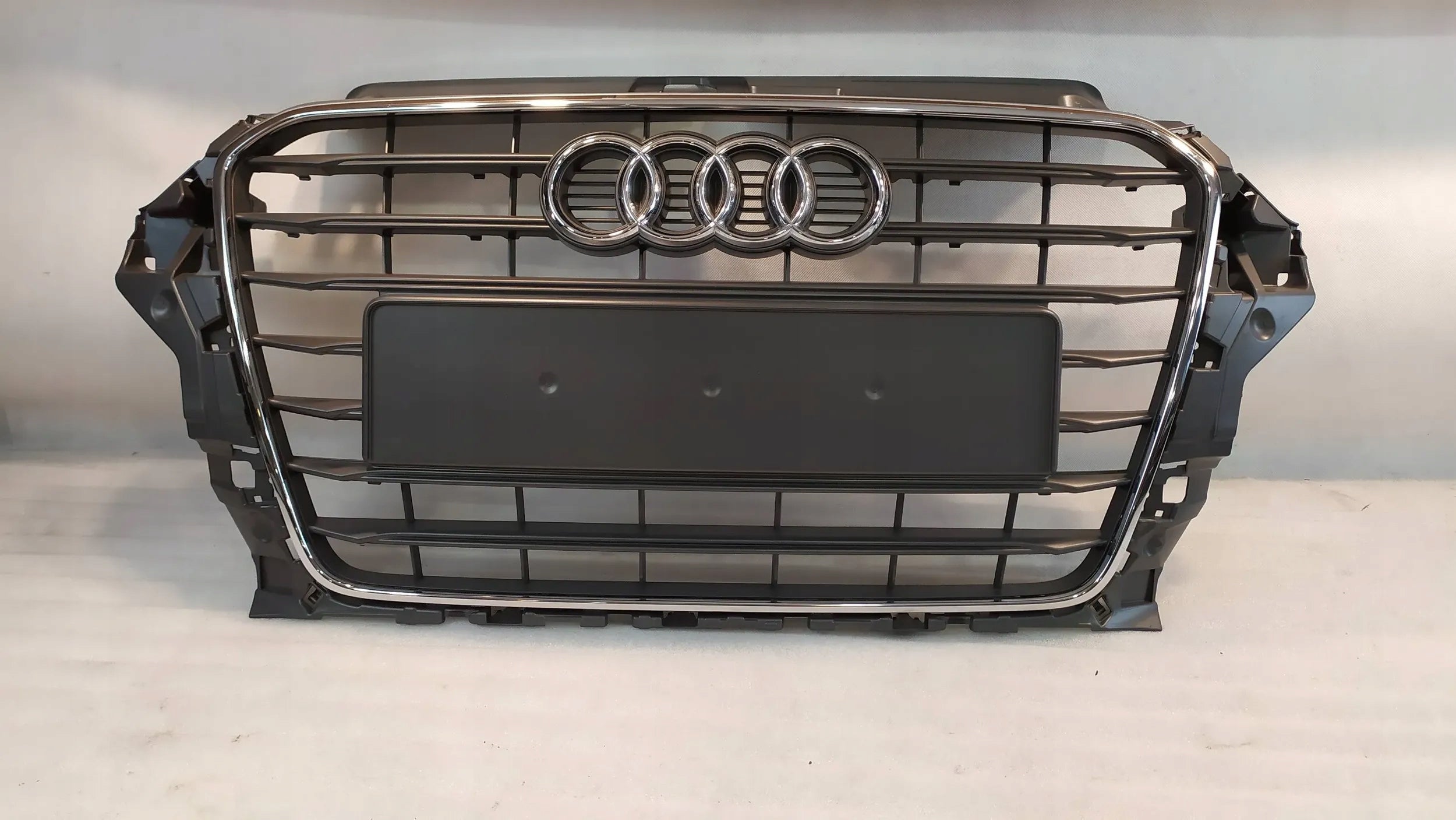 Kühlergrill Audi A3 8V FRONTGRILL 8V58536518V Kühlergitter