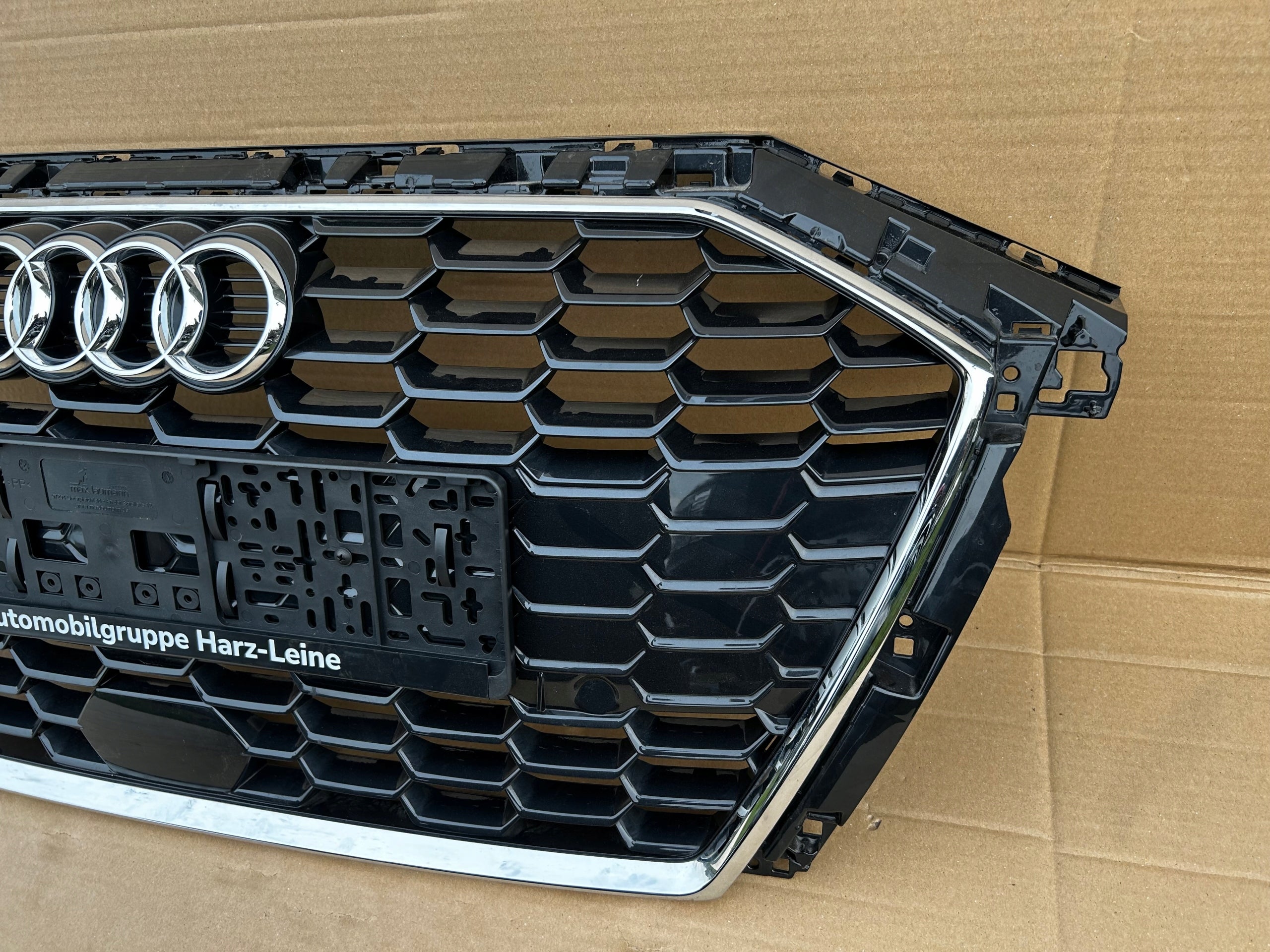 Kühlergrill Audi A3 8Y0 FRONTGRILL 8Y0853651Ag Kühlergitter