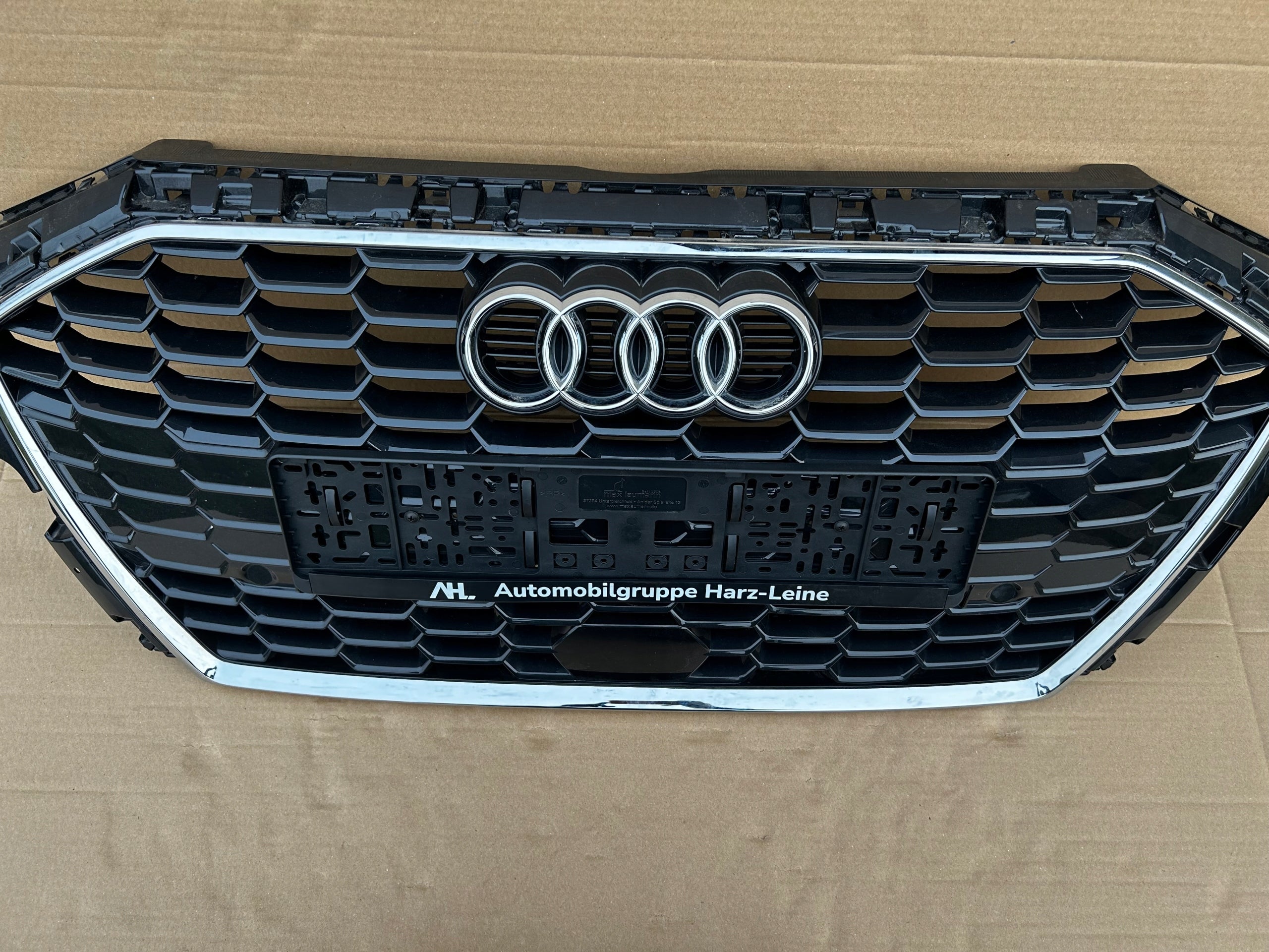 Kühlergrill Audi A3 8Y0 FRONTGRILL 8Y0853651Ag Kühlergitter