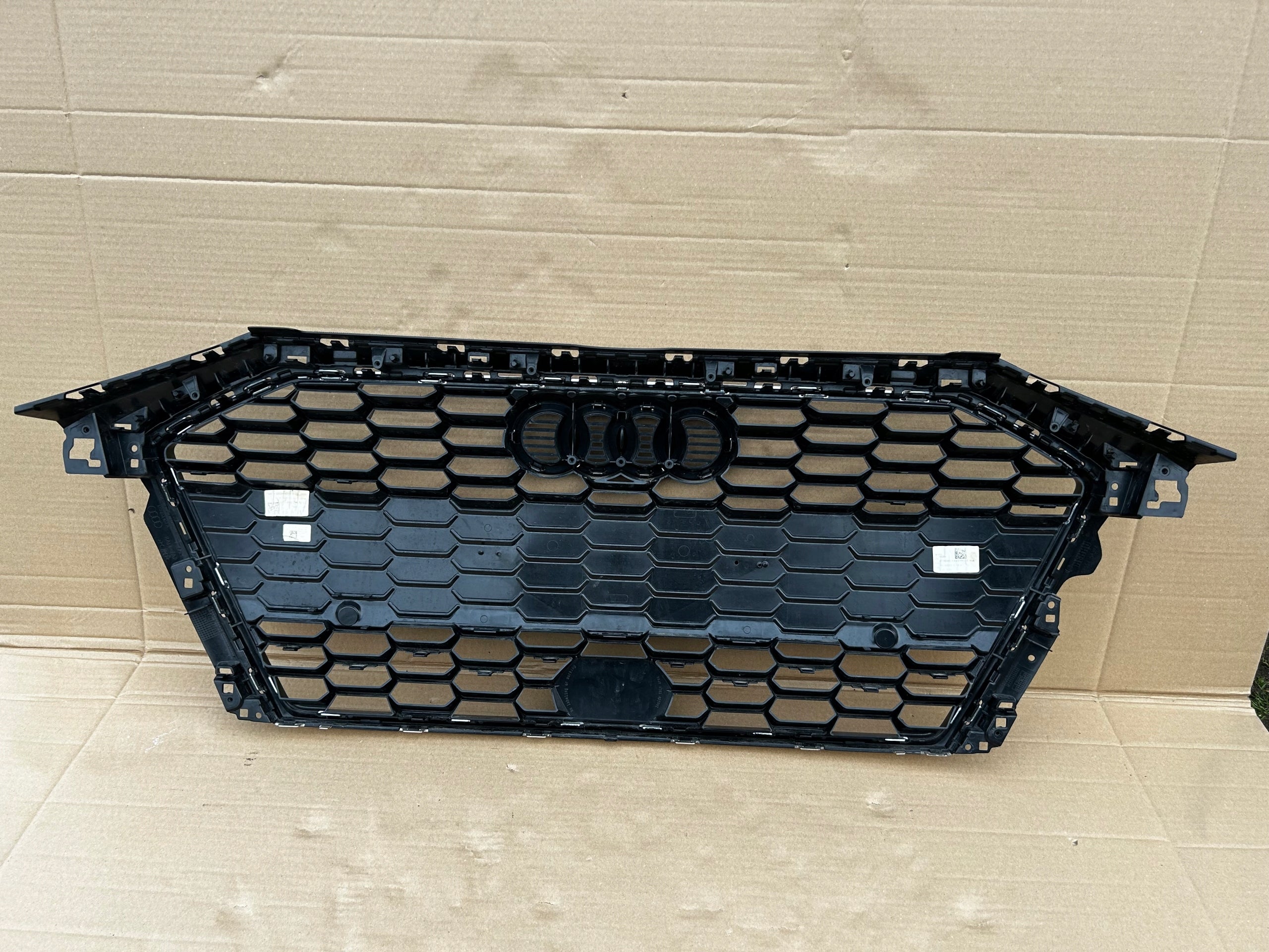 Kühlergrill Audi A3 8Y0 FRONTGRILL 8Y0853651Ag Kühlergitter