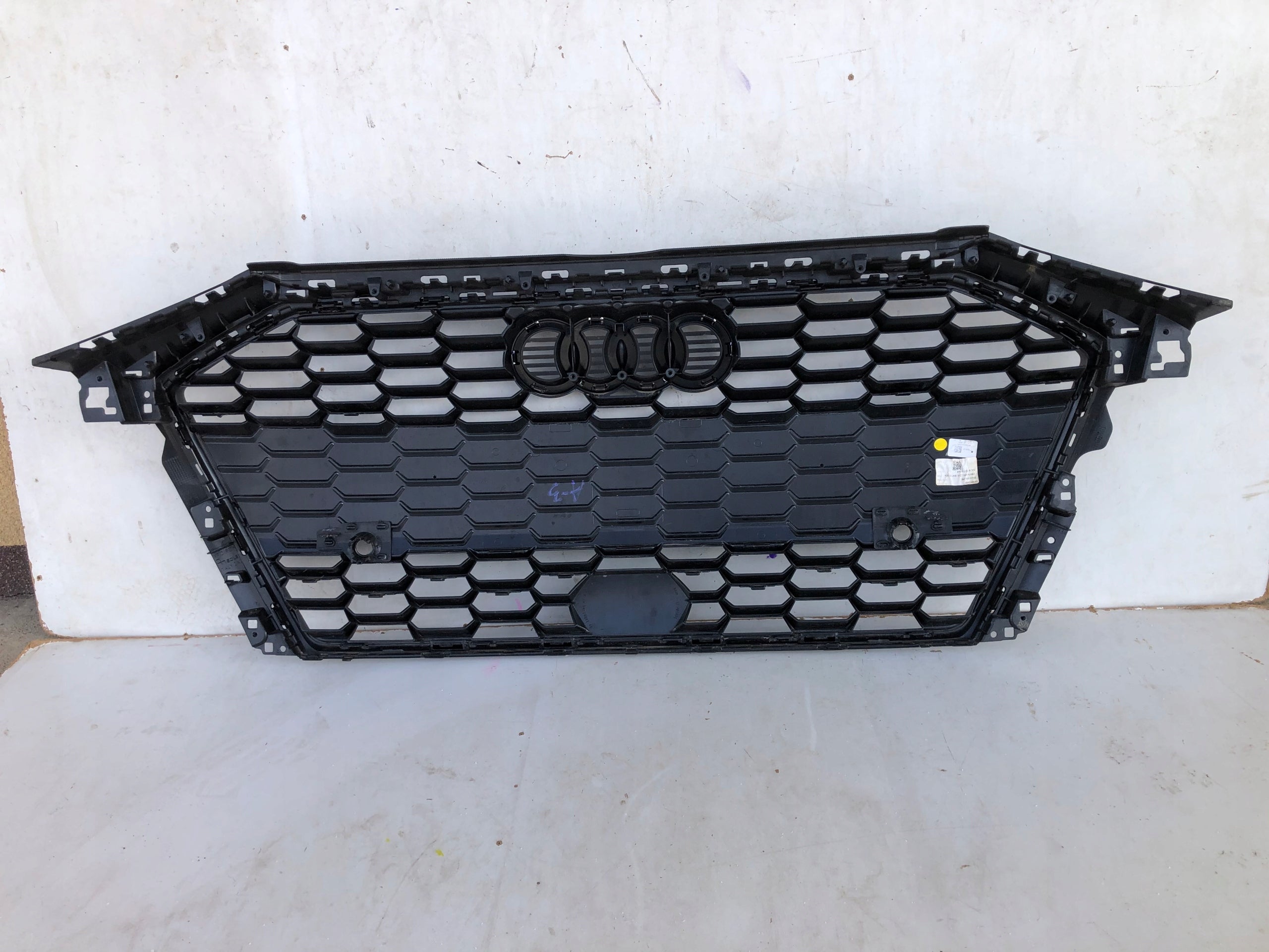 Kühlergrill Audi A3 8Y FRONTGRILL 8Y0853651Ba Kühlergitter