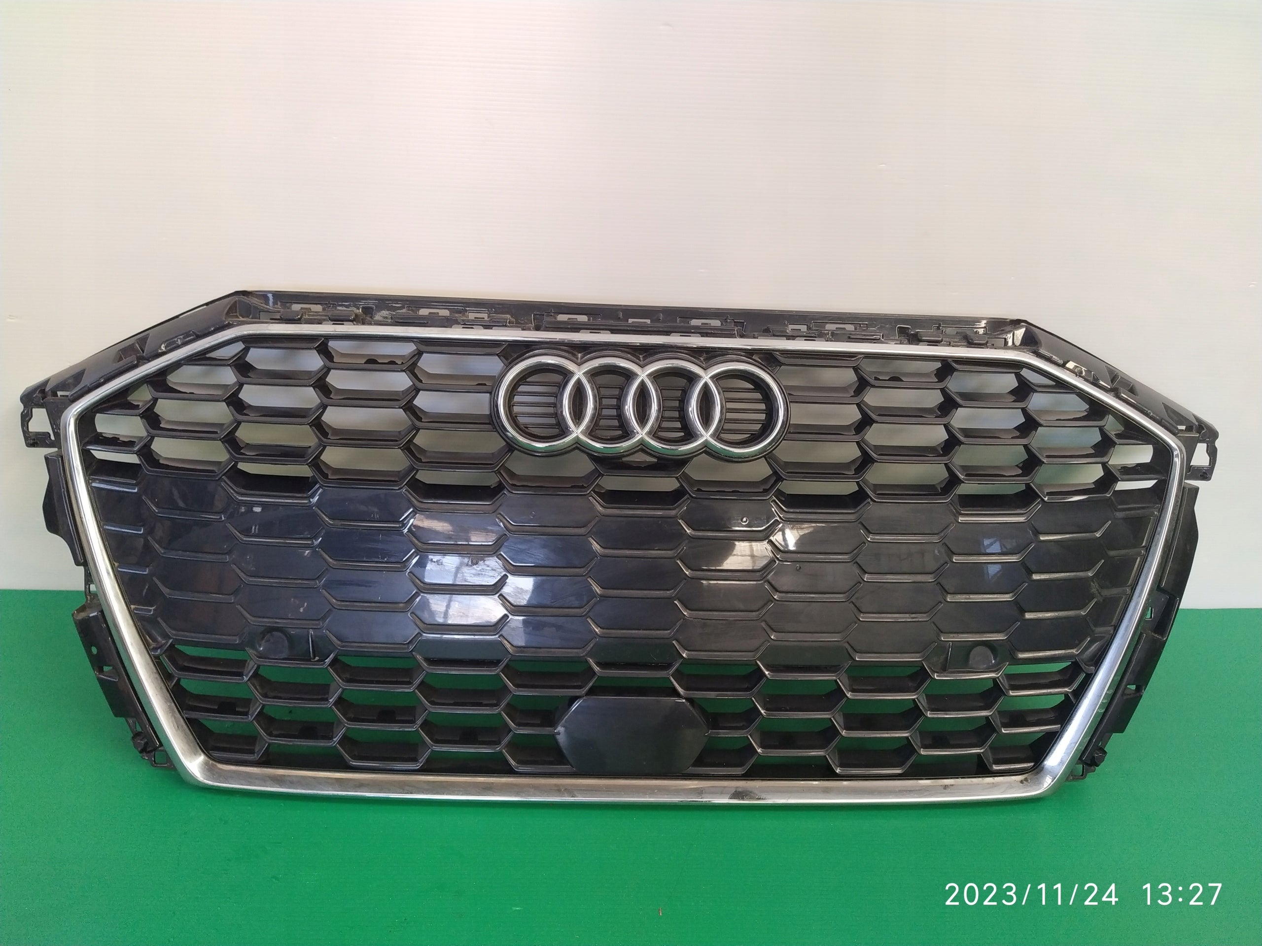  Radiator grille Audi A3 8Y FRONT GRILL 8Y0853651AT Radiator grille  product image