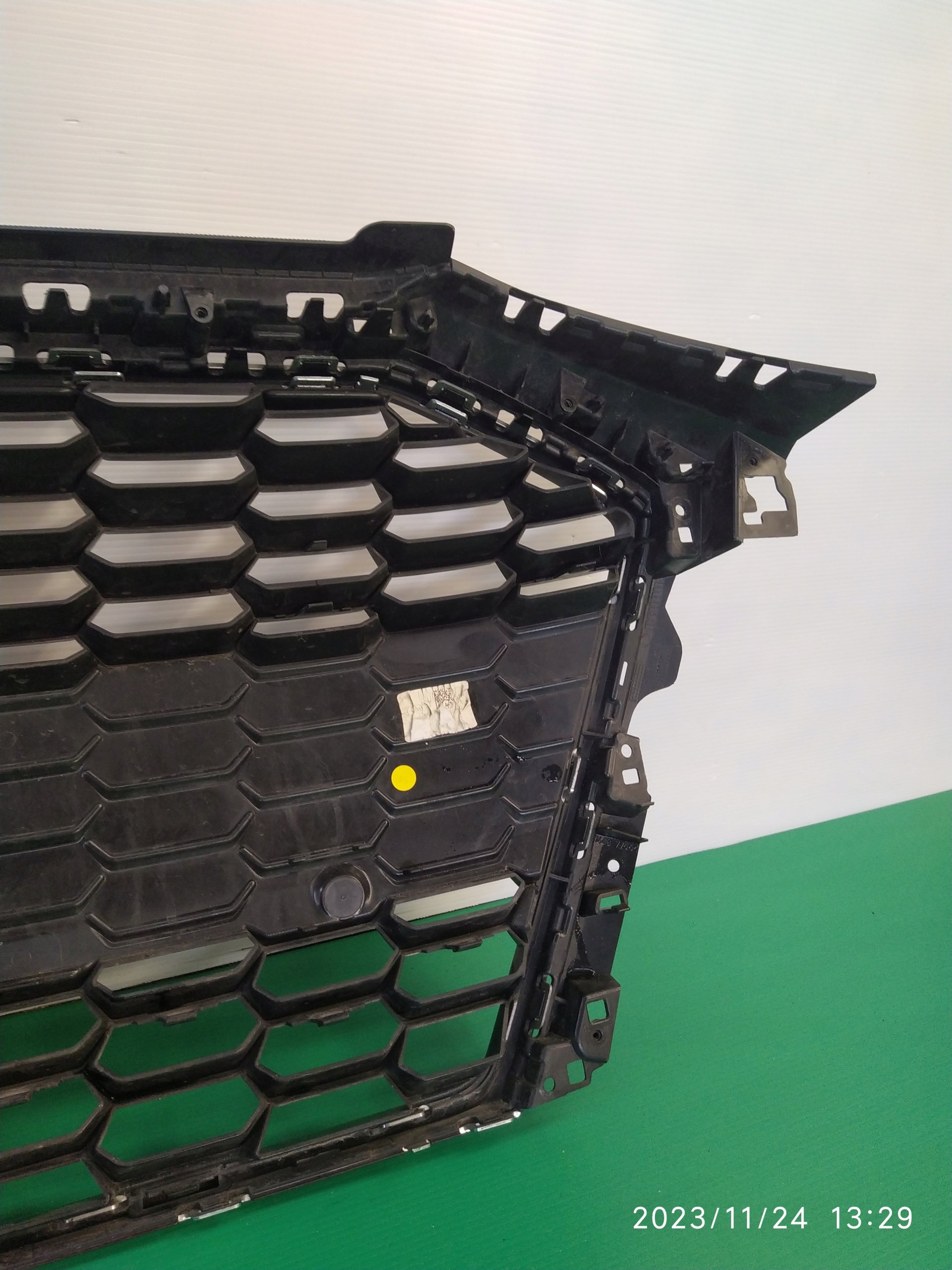 Kühlergrill Audi A3 8Y FRONTGRILL 8Y0853651AT Kühlergitter