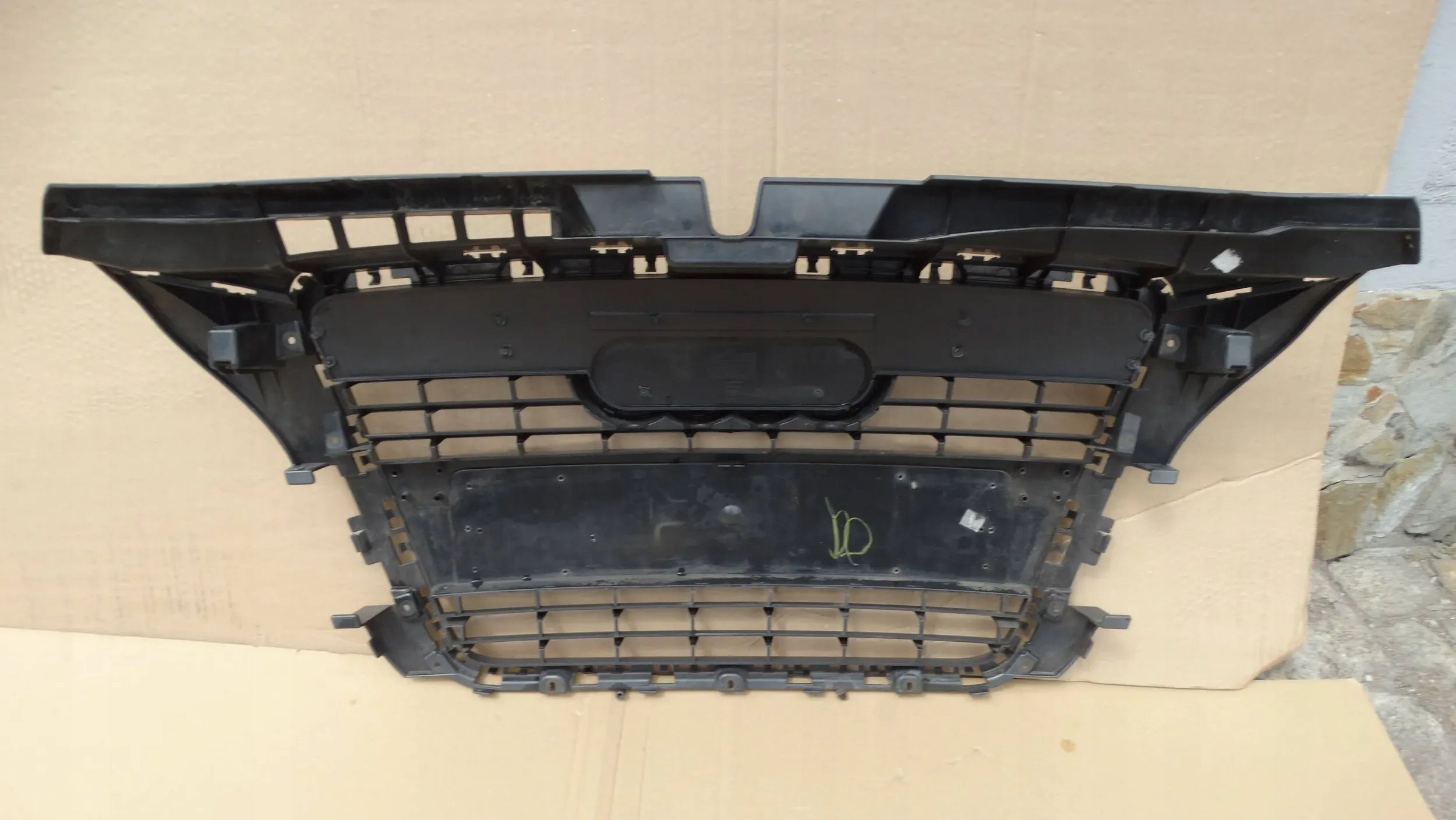 Kühlergrill Audi A3 FRONTGRILL 8P0853651HA Kühlergitter