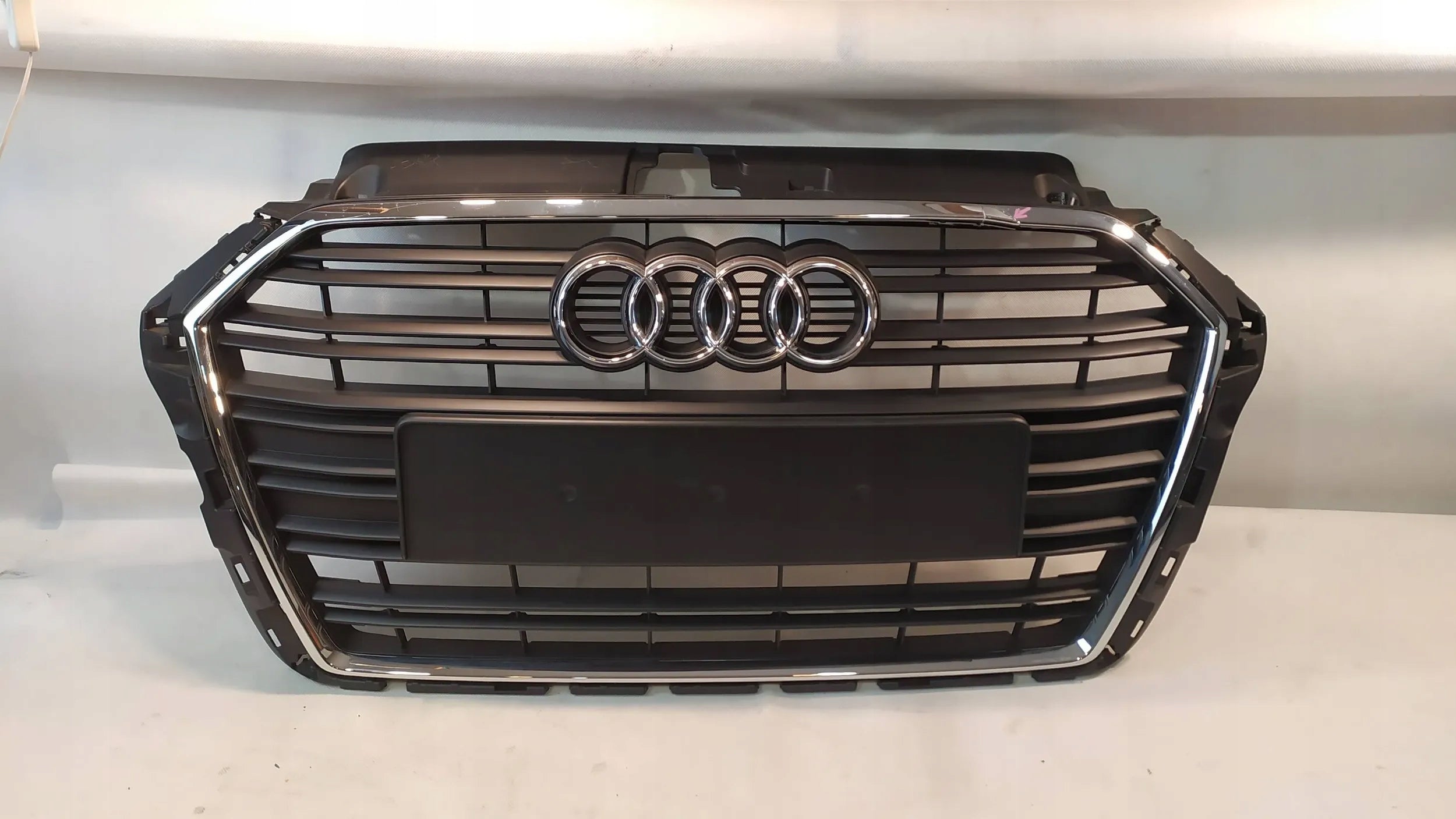 Kühlergrill Audi A3 8V FRONTGRILL 8V3853651AA Kühlergitter