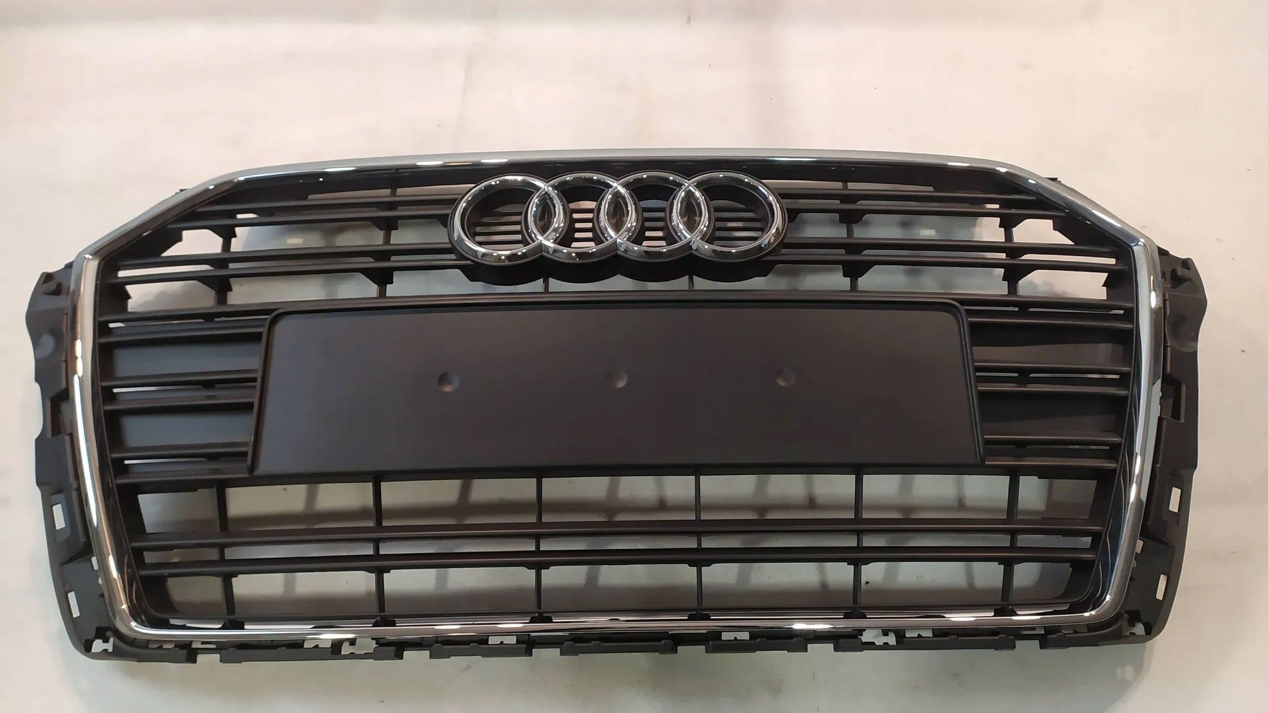 Kühlergrill Audi A3 8V FRONTGRILL 8V3853651AA Kühlergitter