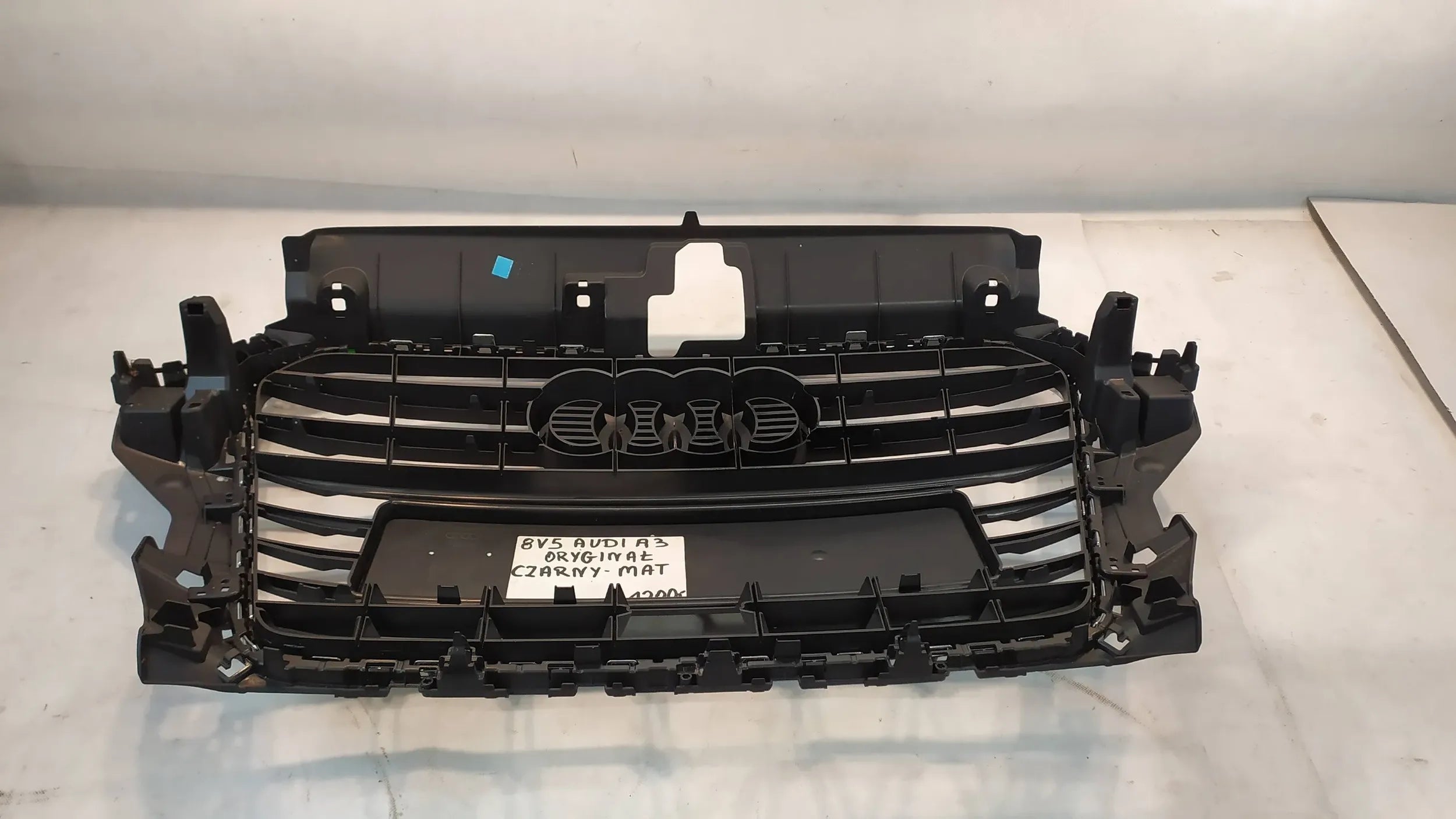 Kühlergrill Audi A3 8V5 FRONTGRILL 8V5853651A8 Kühlergitter