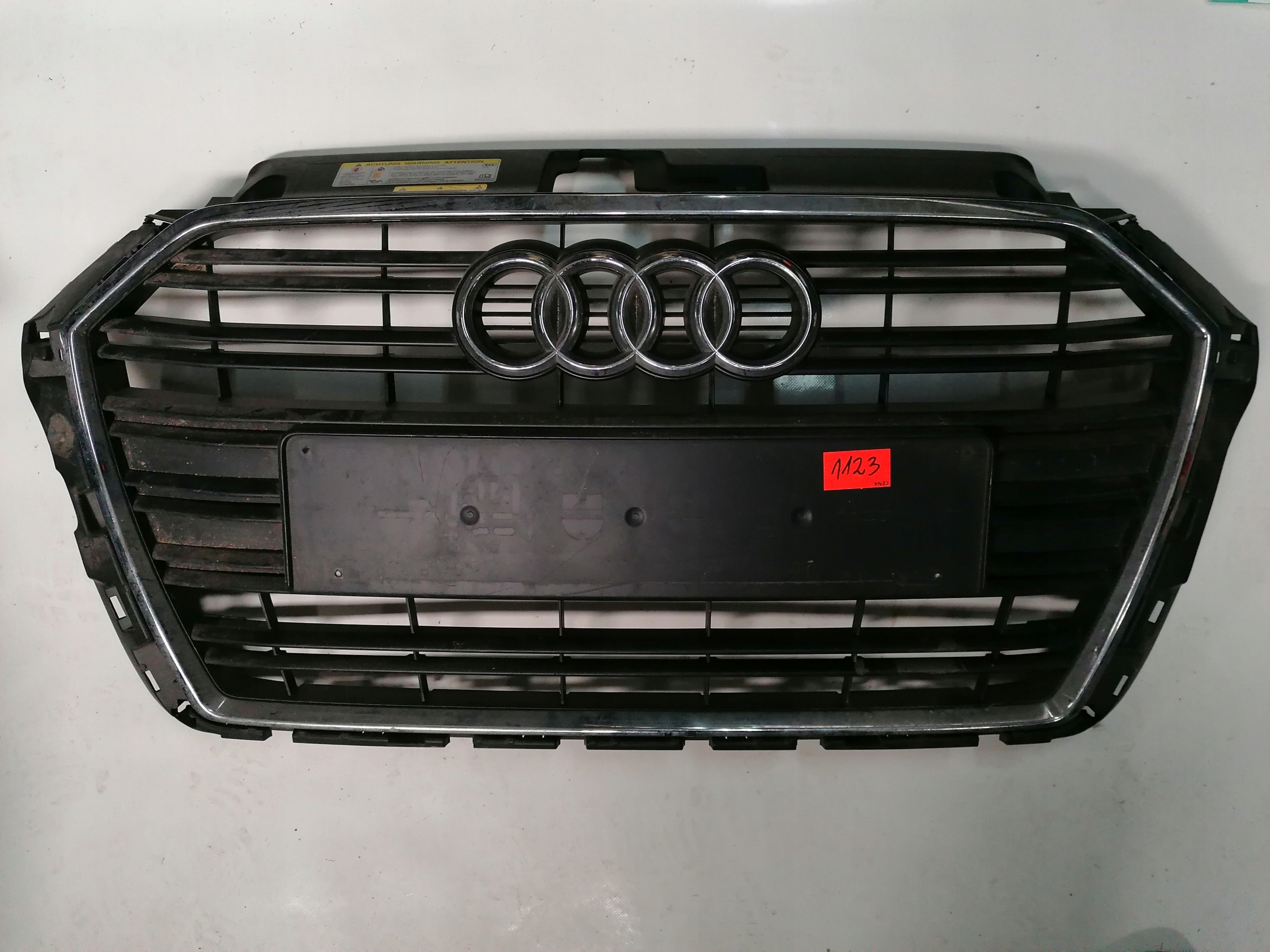 Kühlergrill Audi A3 FRONTGRILL 8V3853651AA Kühlergitter