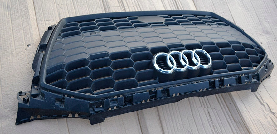 Kühlergrill Audi A3 8Y FRONTGRILL 8Y0853651GR Kühlergitter