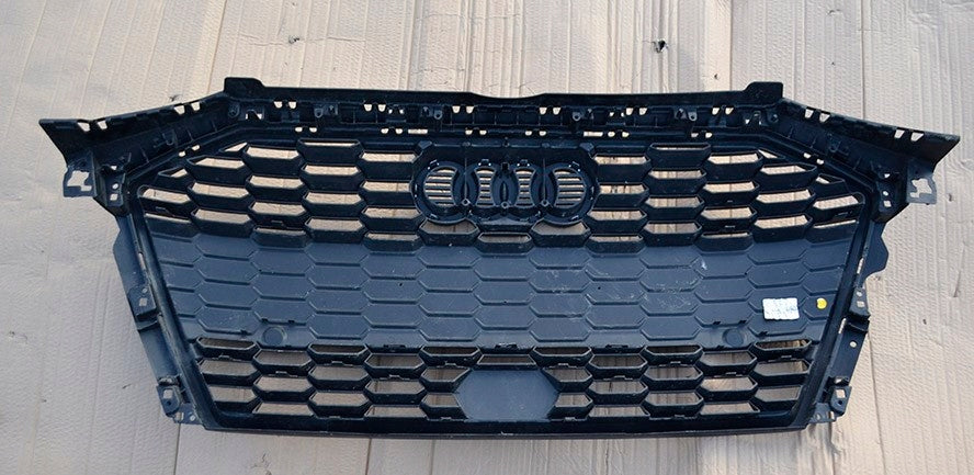 Kühlergrill Audi A3 8Y FRONTGRILL 8Y0853651GR Kühlergitter