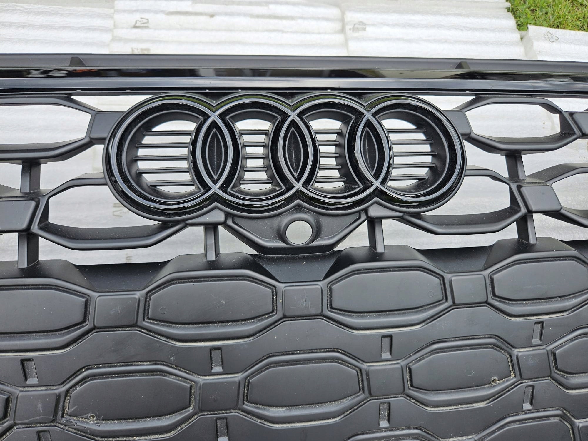 Kühlergrill Audi RS3 A3 8Y FRONTGRILL 8Y0853651H Kühlergitter