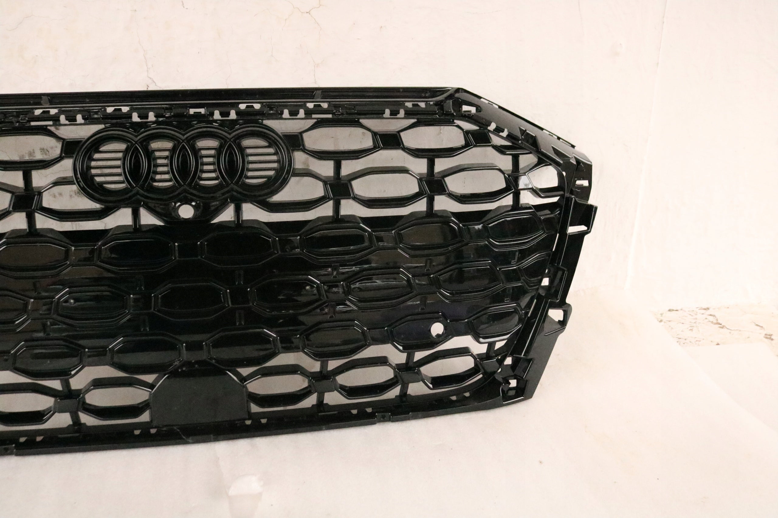 Kühlergrill Audi RS3 A3 8Y FRONTGRILL 8Y0853651H Kühlergitter