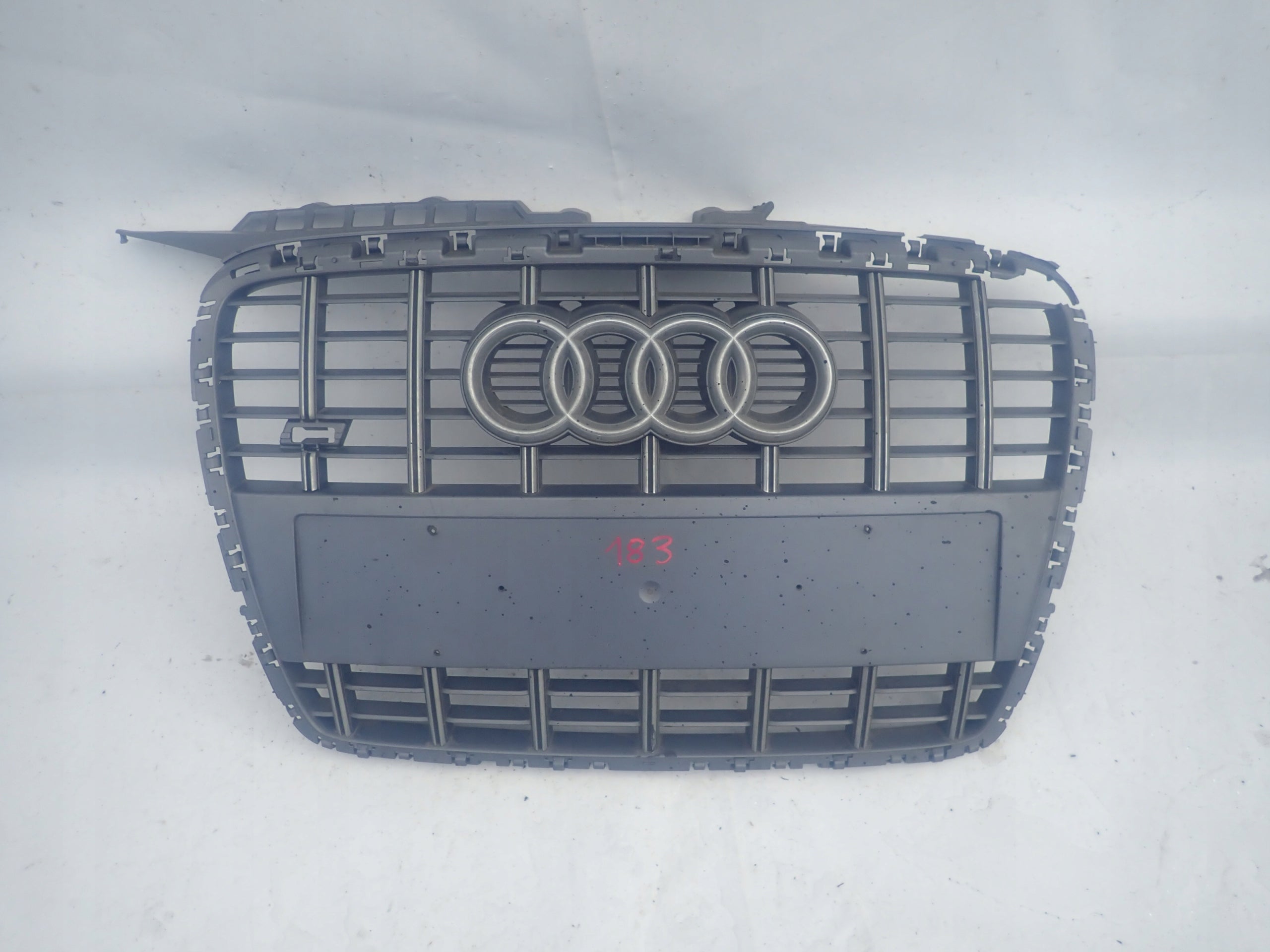 Kühlergrill Audi A3 S3 FRONTGRILL 8P0853651A Kühlergitter