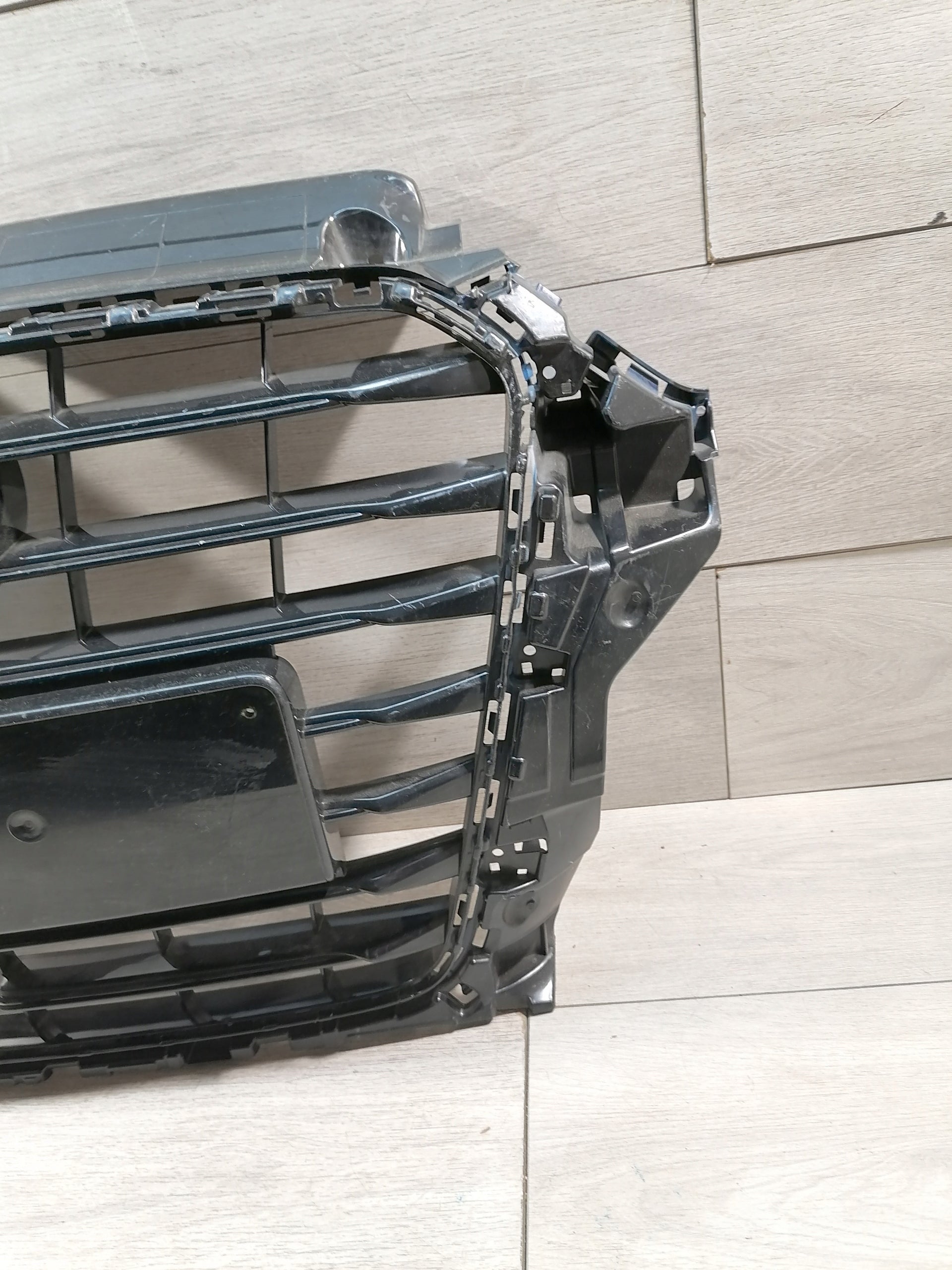 Kühlergrill Audi A3 S3 FRONTGRILL 8V3853651AG Kühlergitter