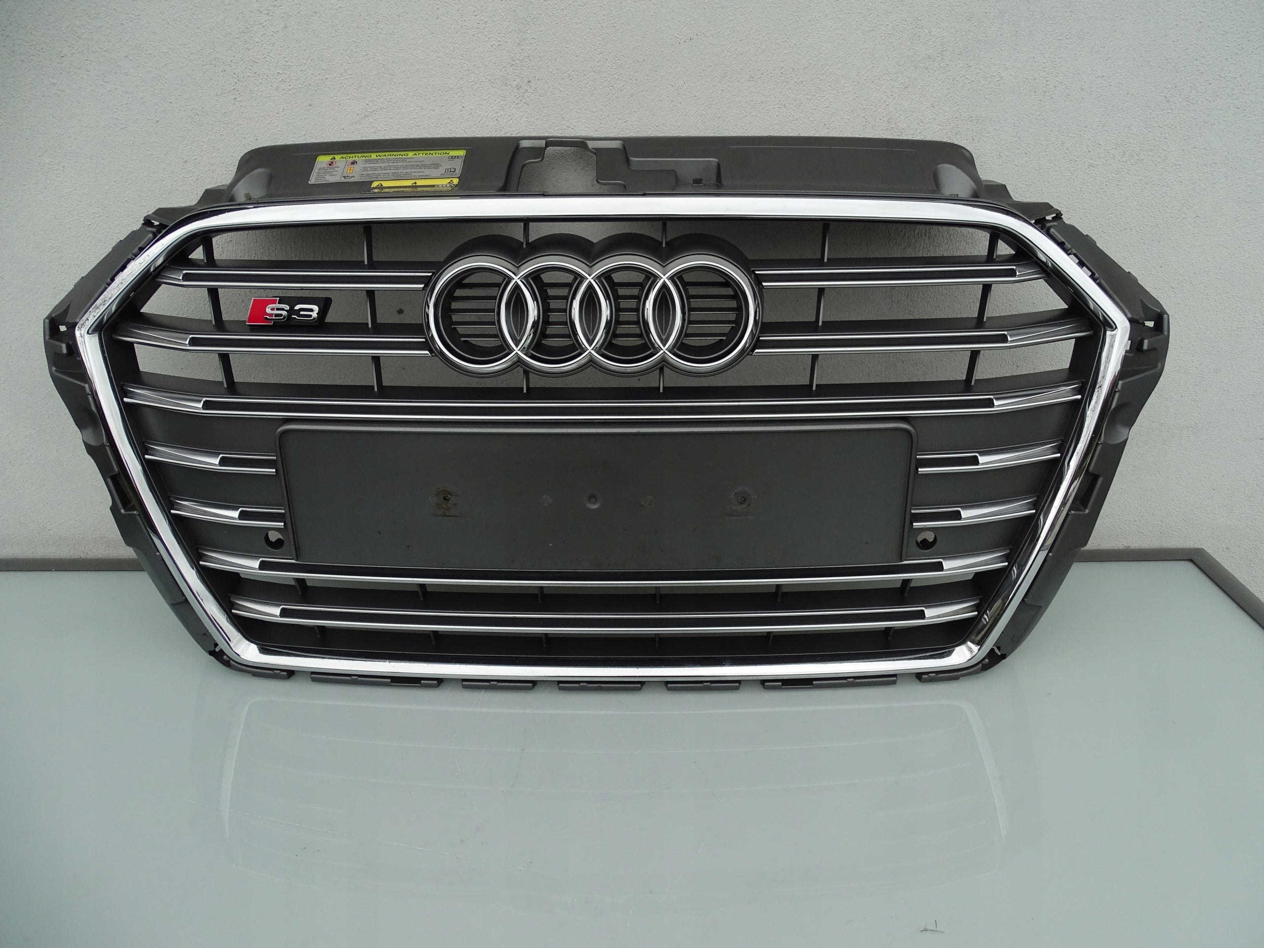 Kühlergrill Audi A3 S3 FRONTGRILL 8V3853651AC Kühlergitter