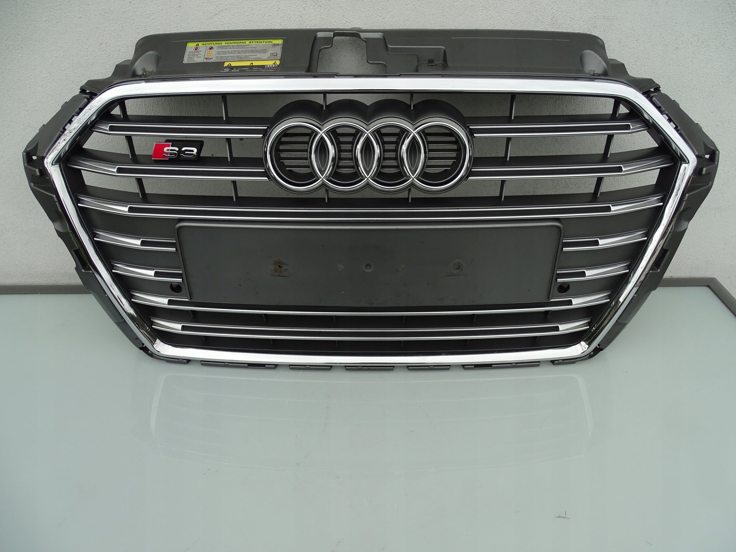 Kühlergrill Audi A3 S3 FRONTGRILL 8V3853651AC Kühlergitter