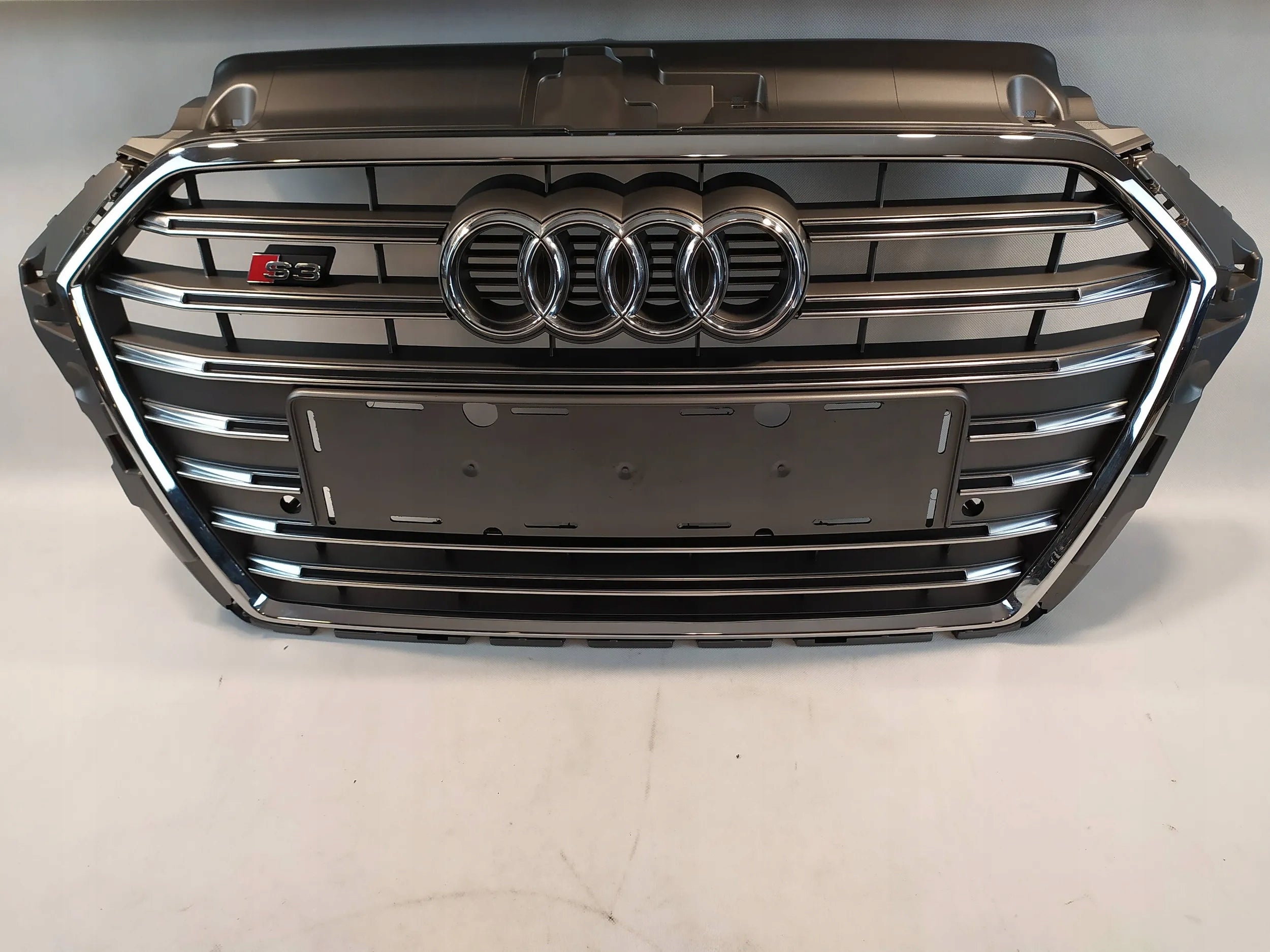  Kühlergrill Audi A3 S3 FRONTGRILL 8V3853651AC Kühlergitter product image