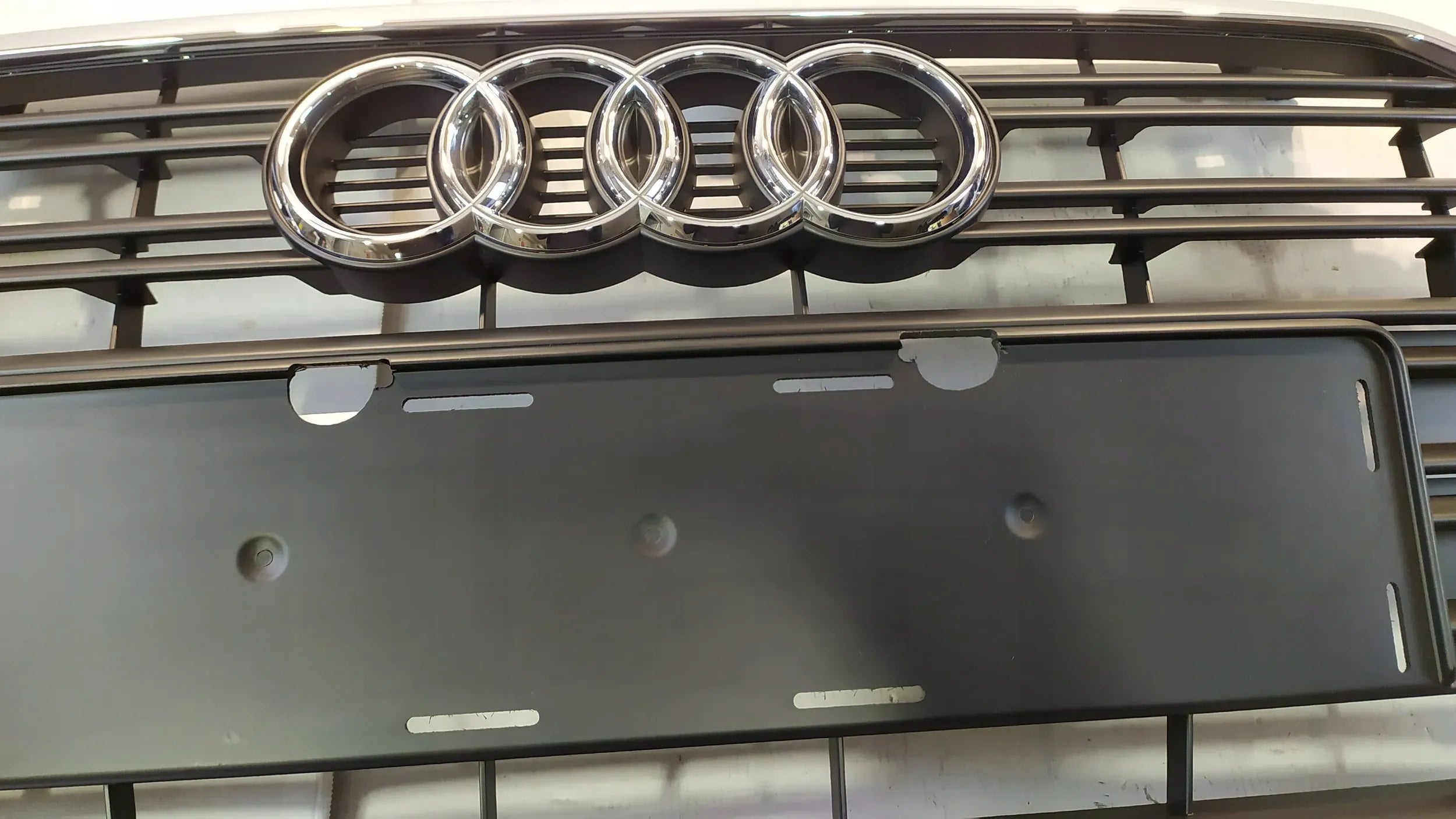 Kühlergrill Audi A3 S3 FRONTGRILL 8V3853651AA Kühlergitter