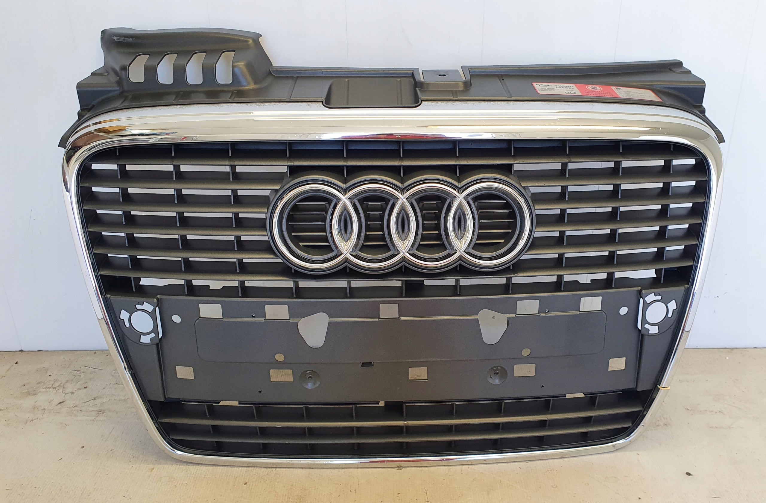 Kühlergrill Audi A4 B7 FRONTGRILL 8E0853651 Kühlergitter