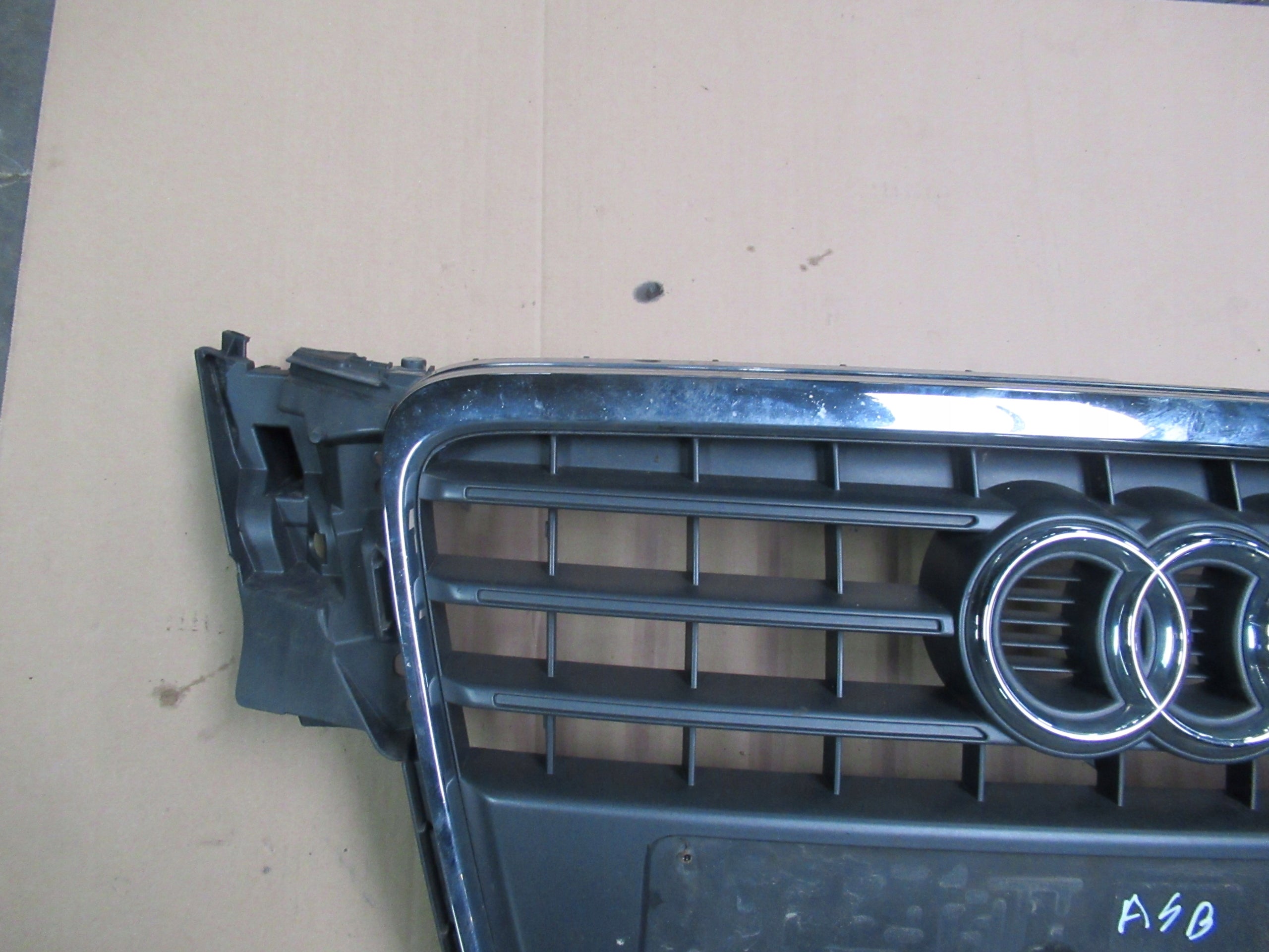 Kühlergrill Audi A4 B8 FRONTGRILL 8K08536518K Kühlergitter