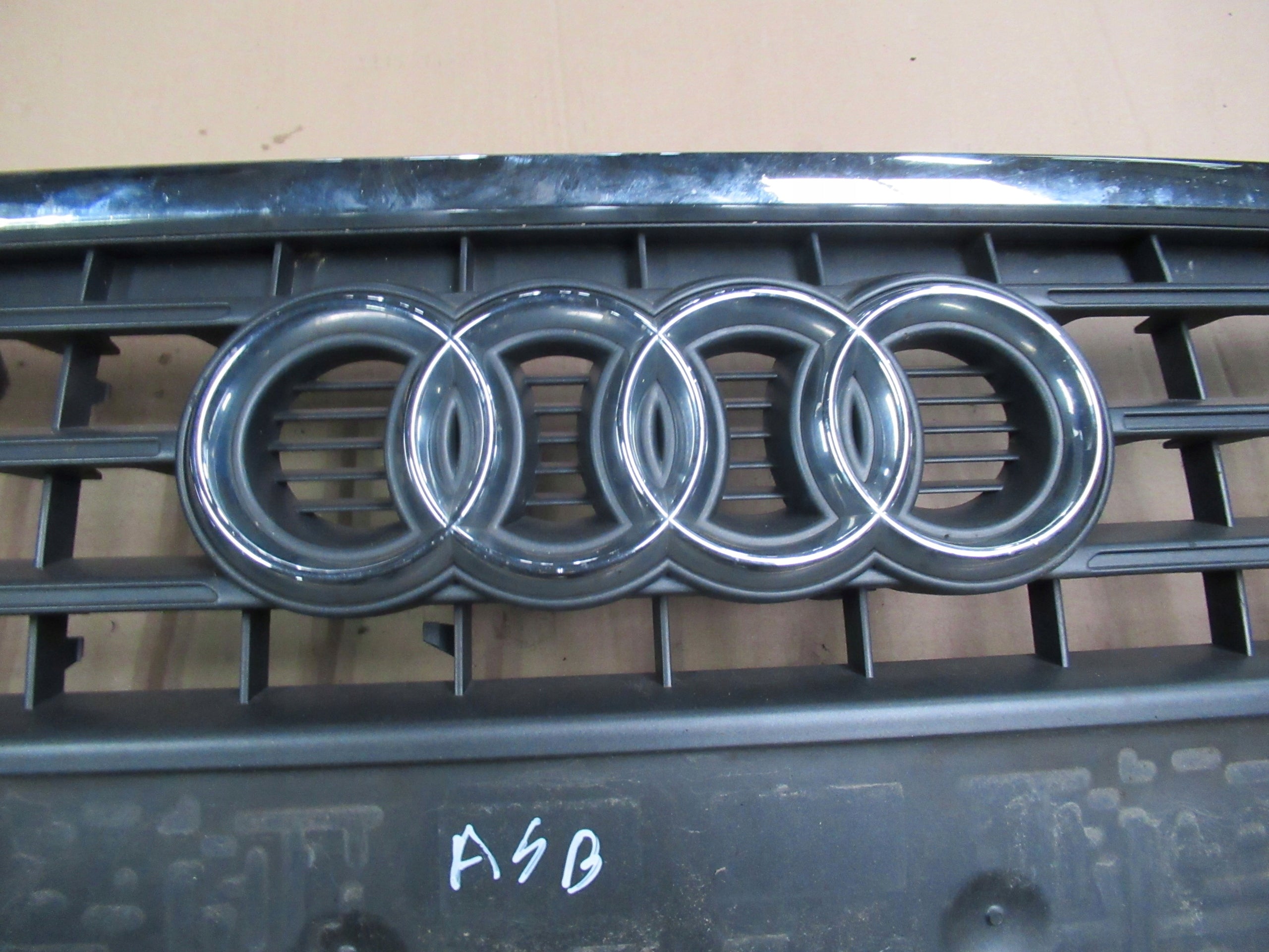 Kühlergrill Audi A4 B8 FRONTGRILL 8K08536518K Kühlergitter