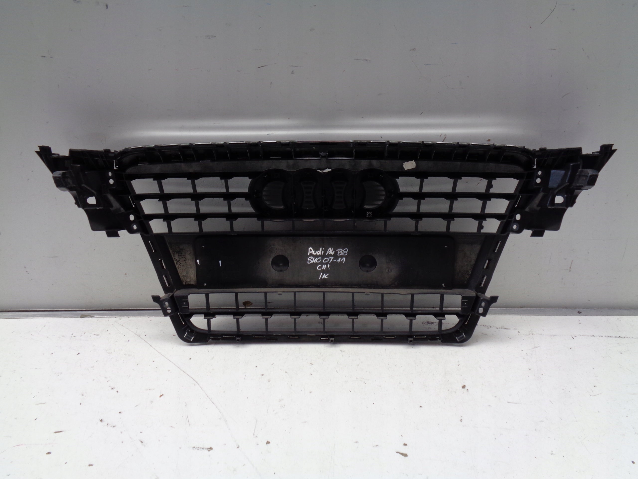 Kühlergrill Audi A4 B8 FRONTGRILL 8K08536518K Kühlergitter