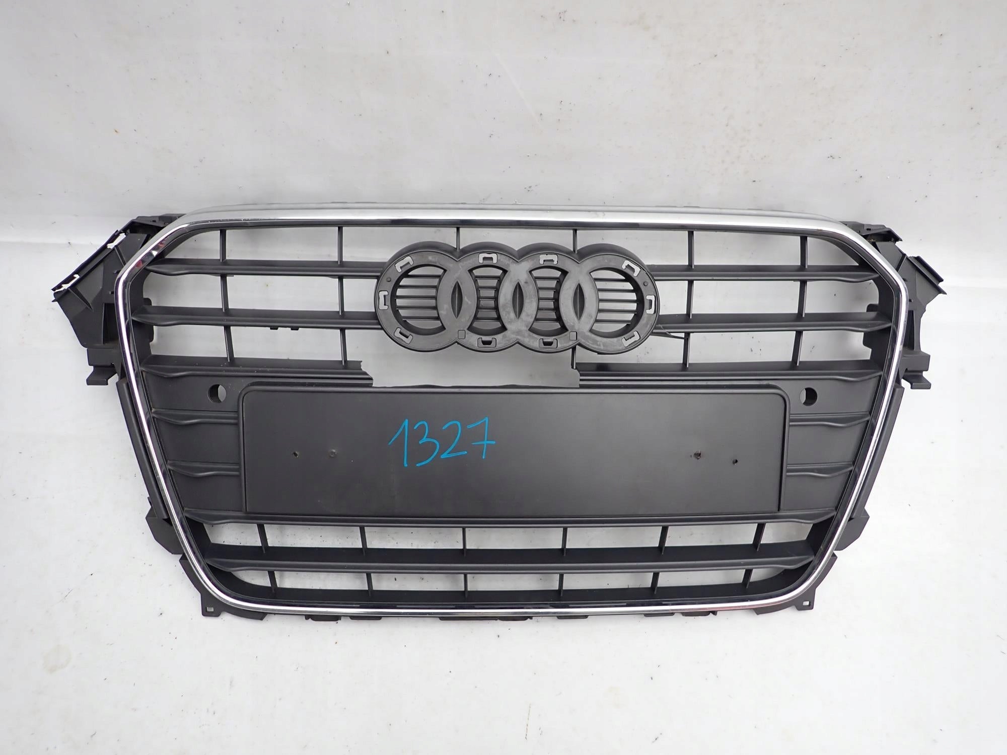 Kühlergrill Audi A4 B8 FRONTGRILL 8K0853651F8 Kühlergitter