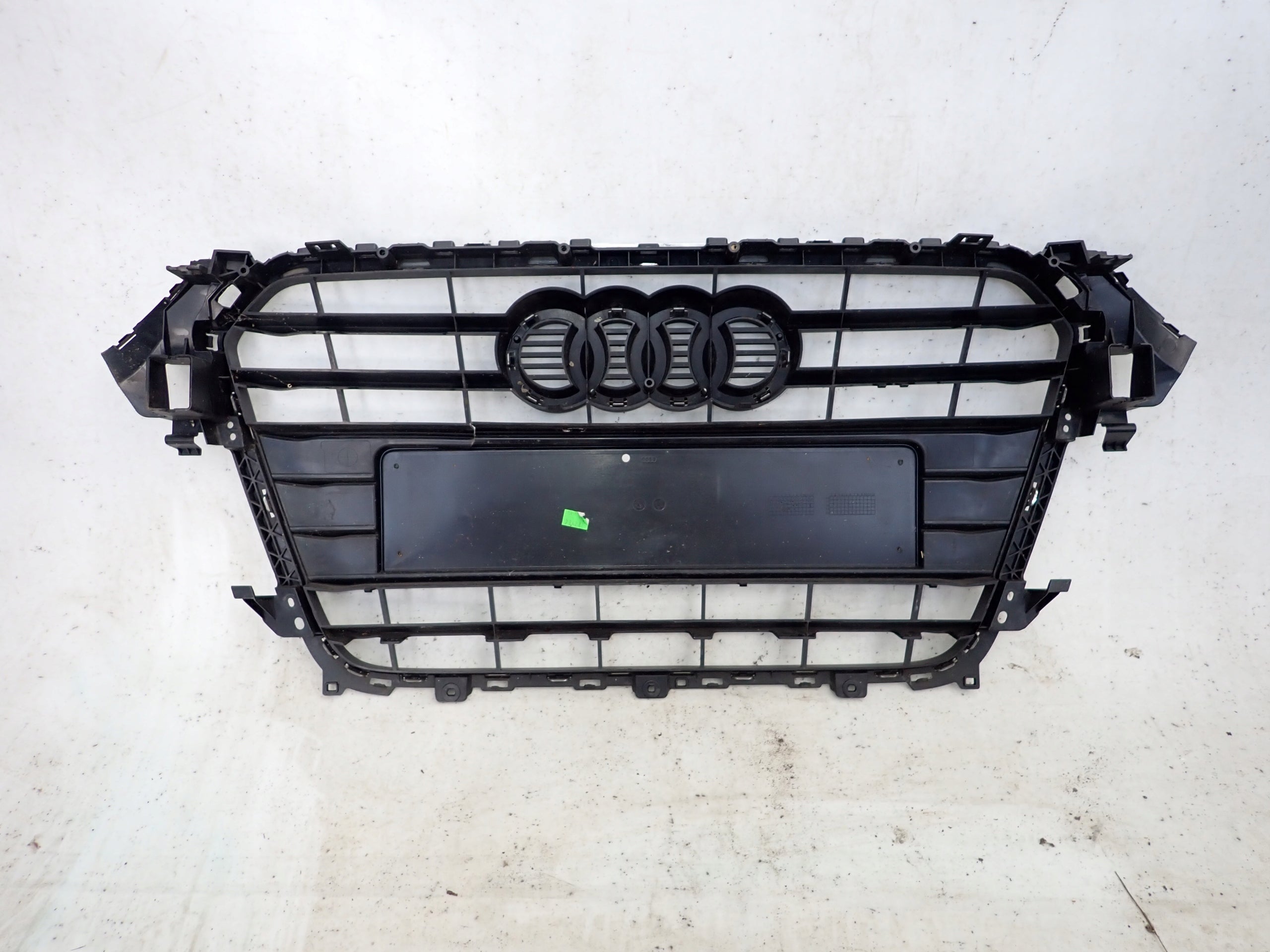 Kühlergrill Audi A4 B8 FRONTGRILL 8K0853651F8 Kühlergitter