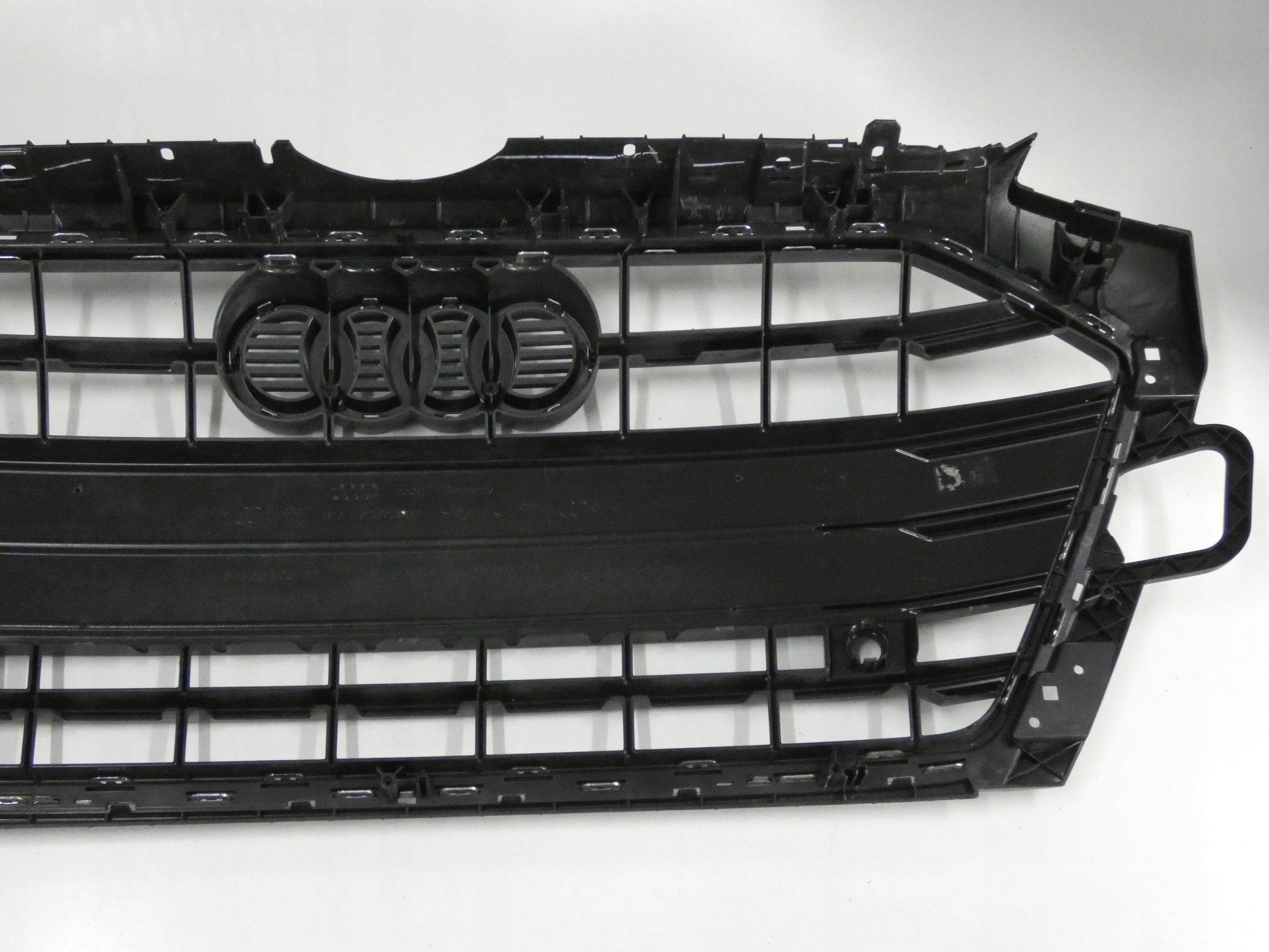 Kühlergrill Audi A4 B9 8W0 FRONTGRILL 8W0853651DD Kühlergitter