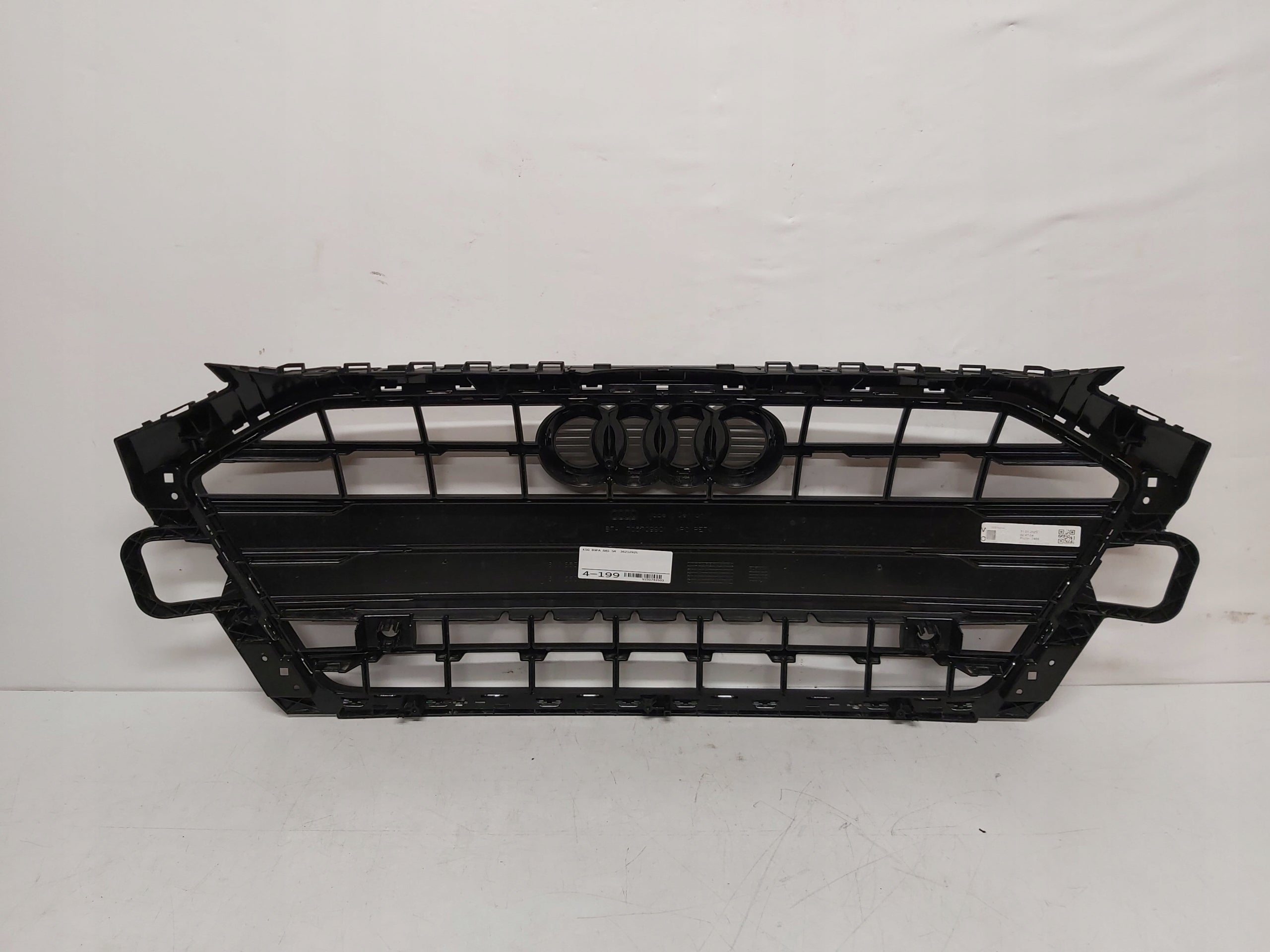 Kühlergrill Audi A4 B9 8W0 FRONTGRILL 8W0853651DB Kühlergitter