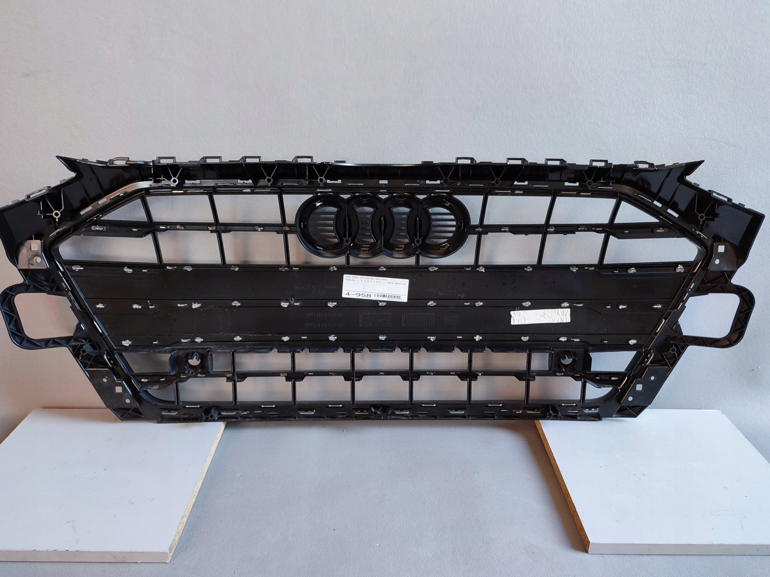 Kühlergrill Audi A4 B9 8W0 FRONTGRILL 8W0853651DF Kühlergitter